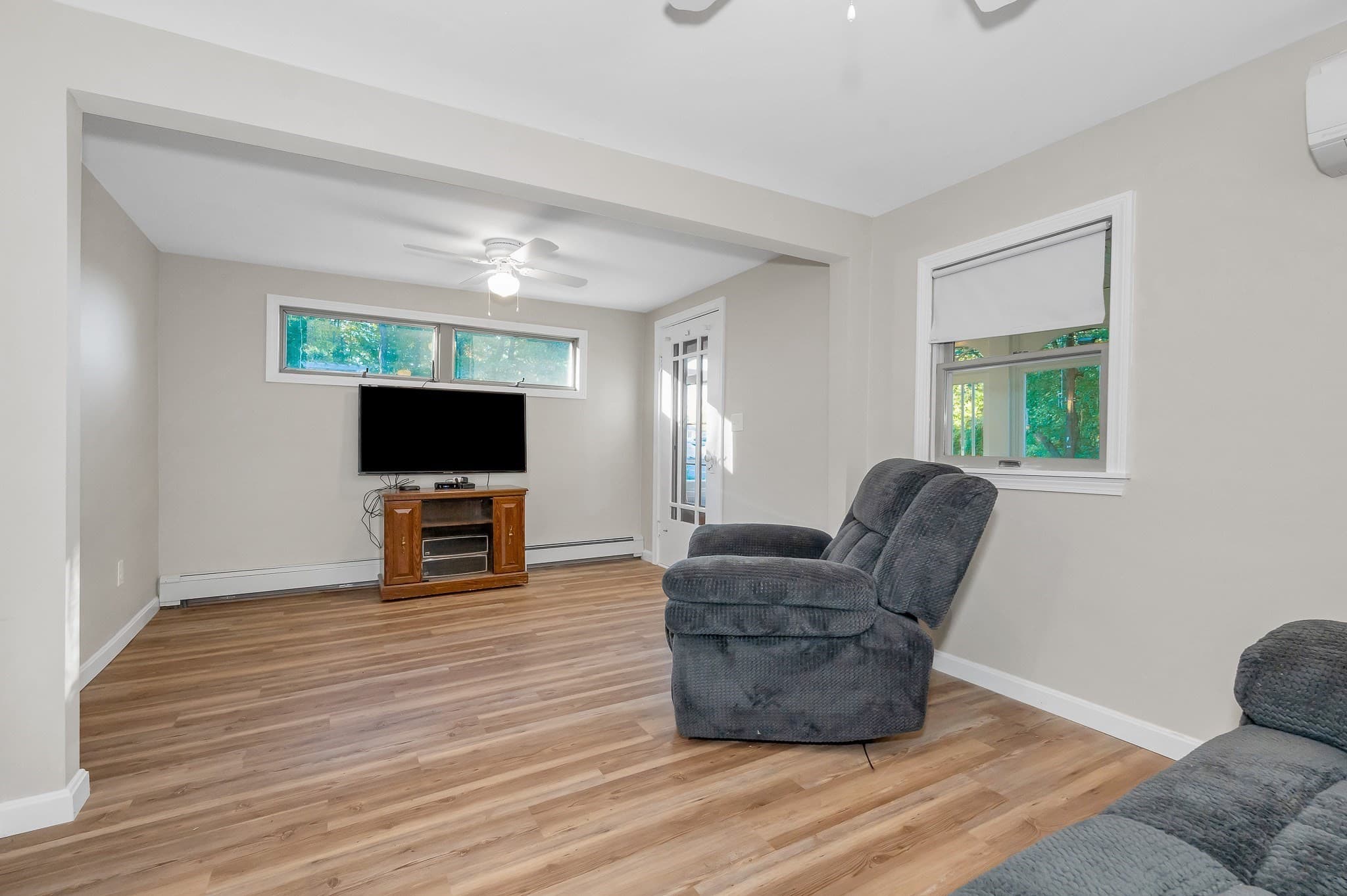 Single Family Residence at 86 Donohue Rd, Dracut MA 01826, Dracut, photo 13 of 30