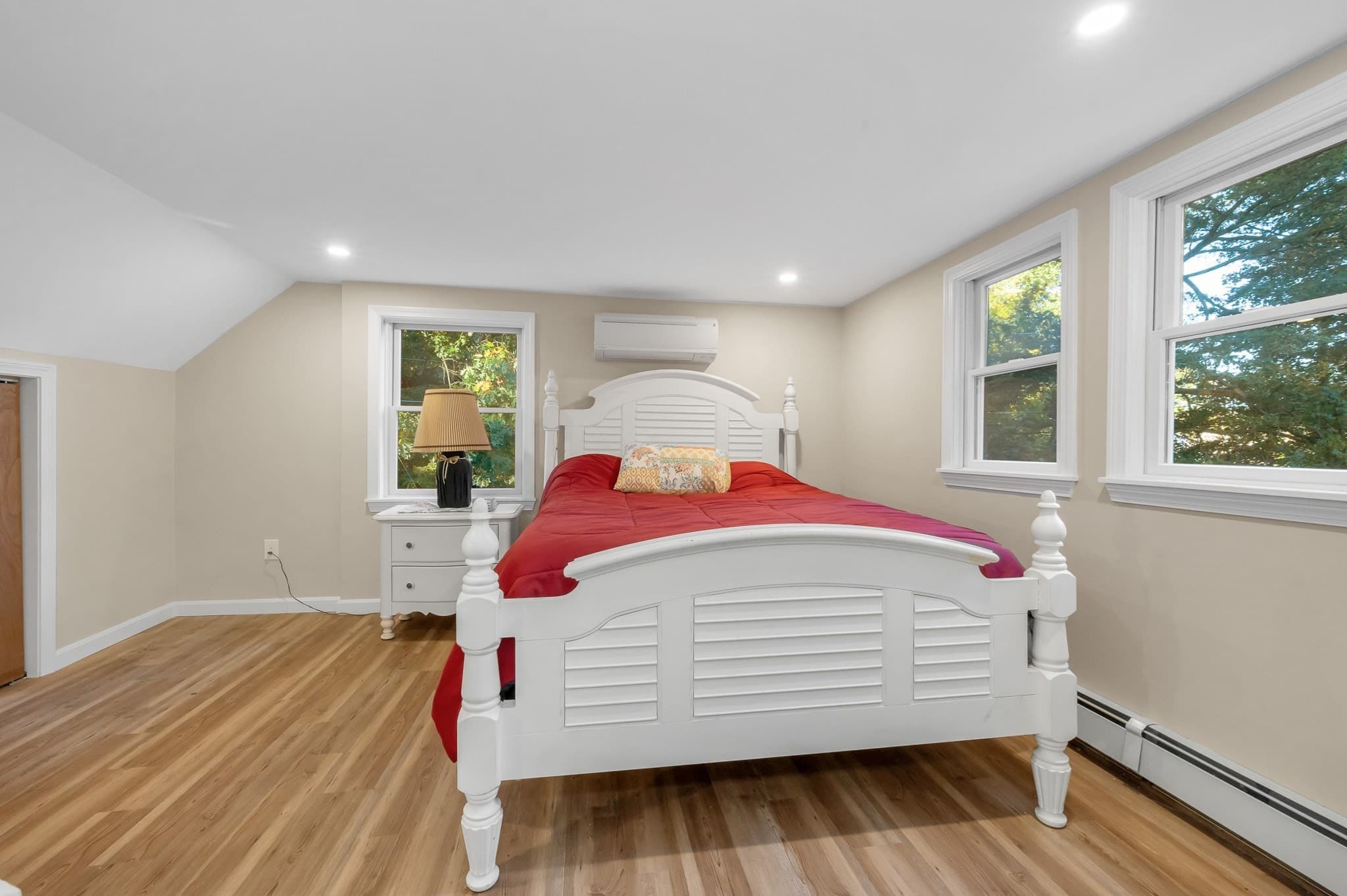 Single Family Residence at 86 Donohue Rd, Dracut MA 01826, Dracut, photo 16 of 30