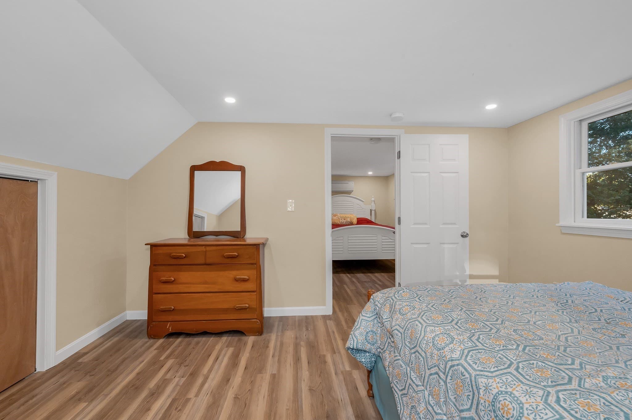 Single Family Residence at 86 Donohue Rd, Dracut MA 01826, Dracut, photo 21 of 30