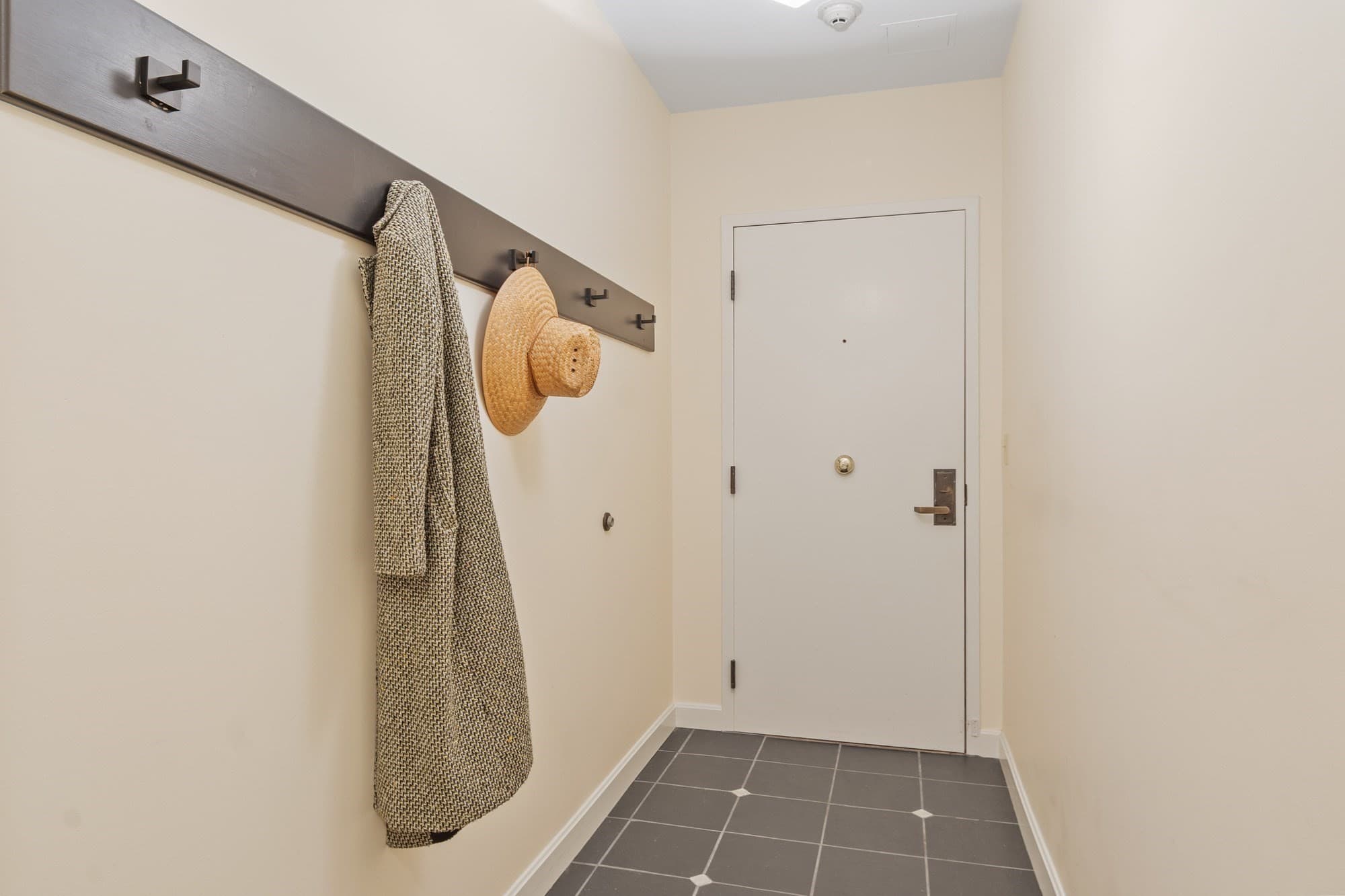 Condominium at 100 Keyes Road # 324, Concord MA 01742, Concord, photo 21 of 30