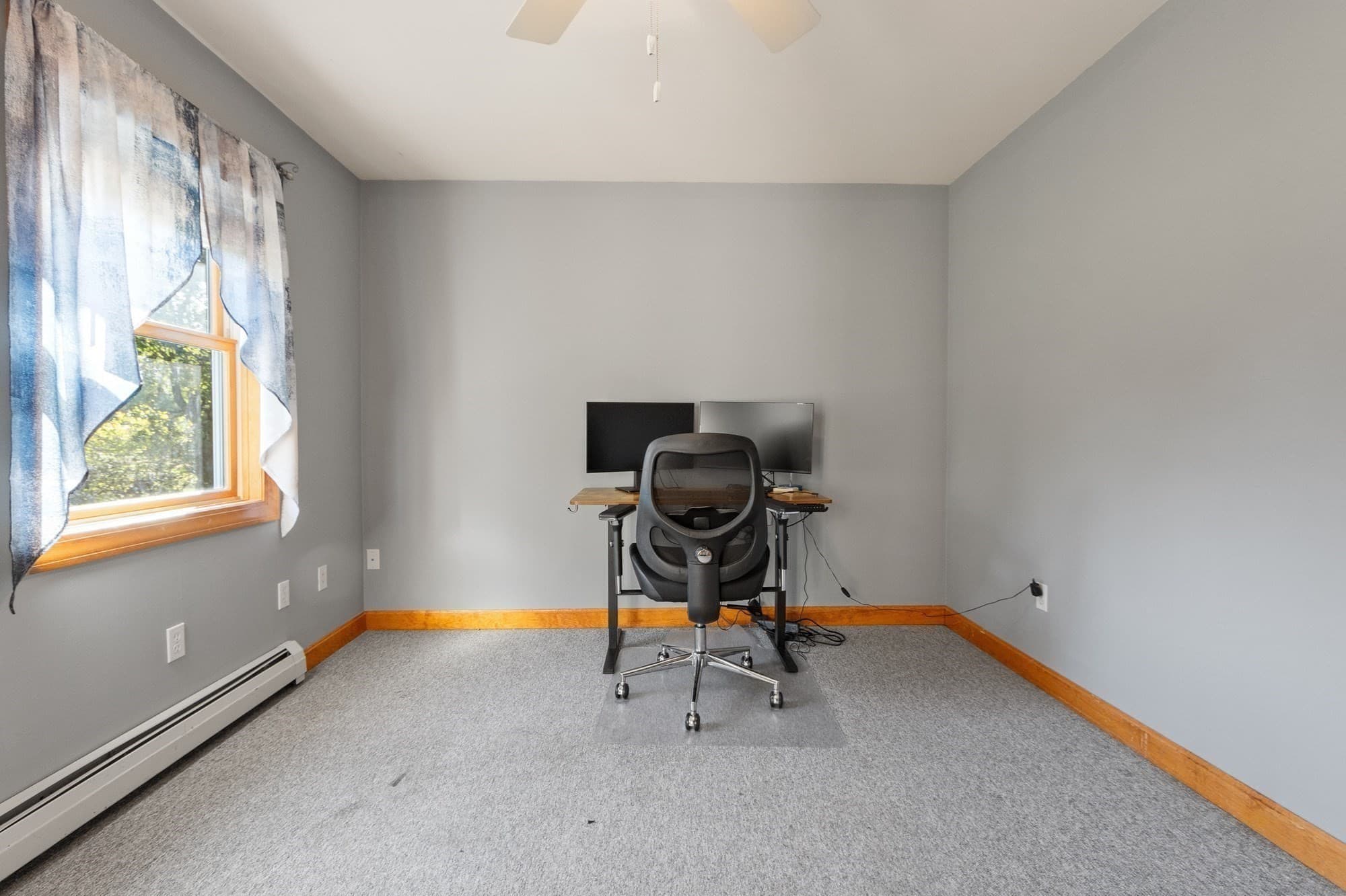 Single Family Residence at 234 Highland Ave, Leominster MA 01453, Leominster, photo 14 of 40