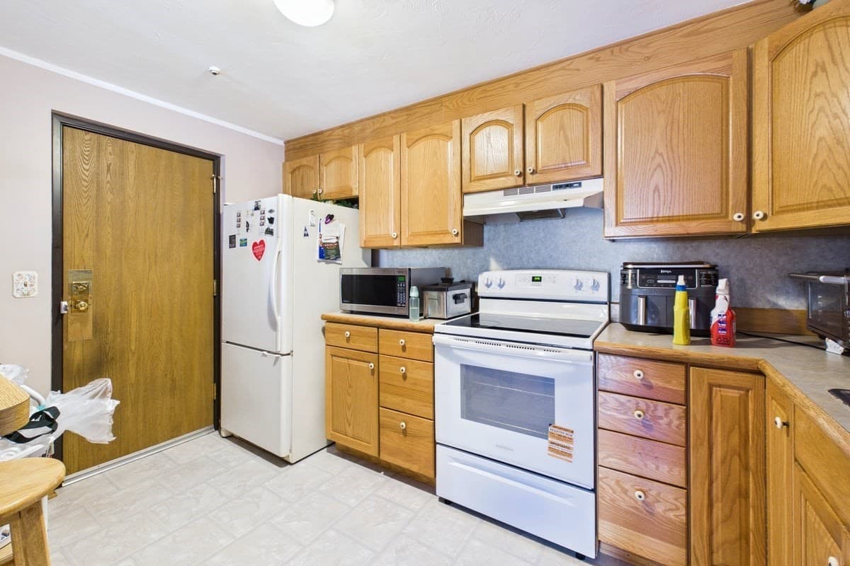 Condominium at 352 Neponset St # L, Canton MA 02021, Canton, photo 4 of 12