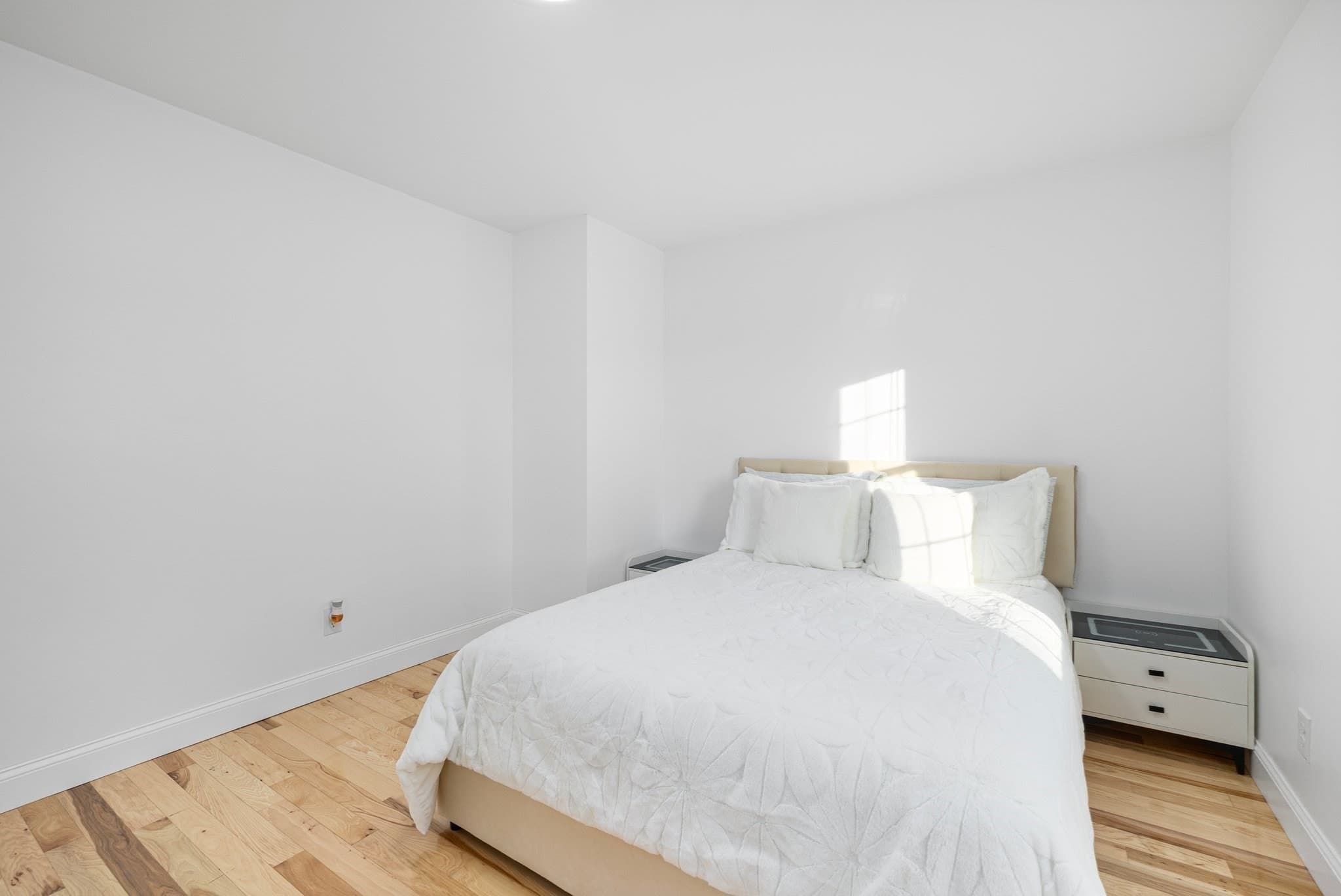 Single Family Residence at 5 Vista Way, Fall River MA 02724, Fall River, photo 33 of 39