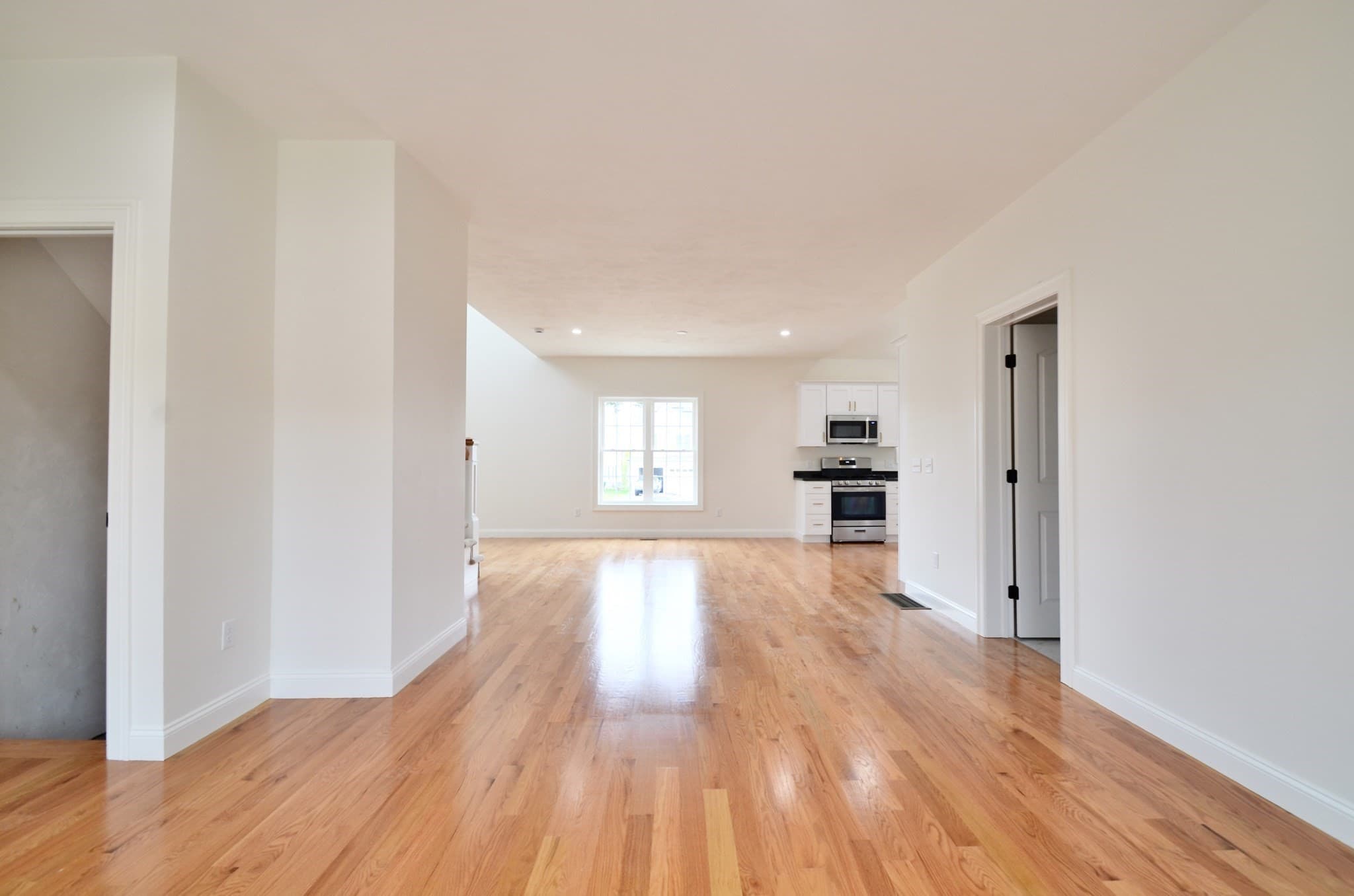 Single Family Residence at 215A Crownshield # 20A, Uxbridge MA 01569, Uxbridge, photo 14 of 25