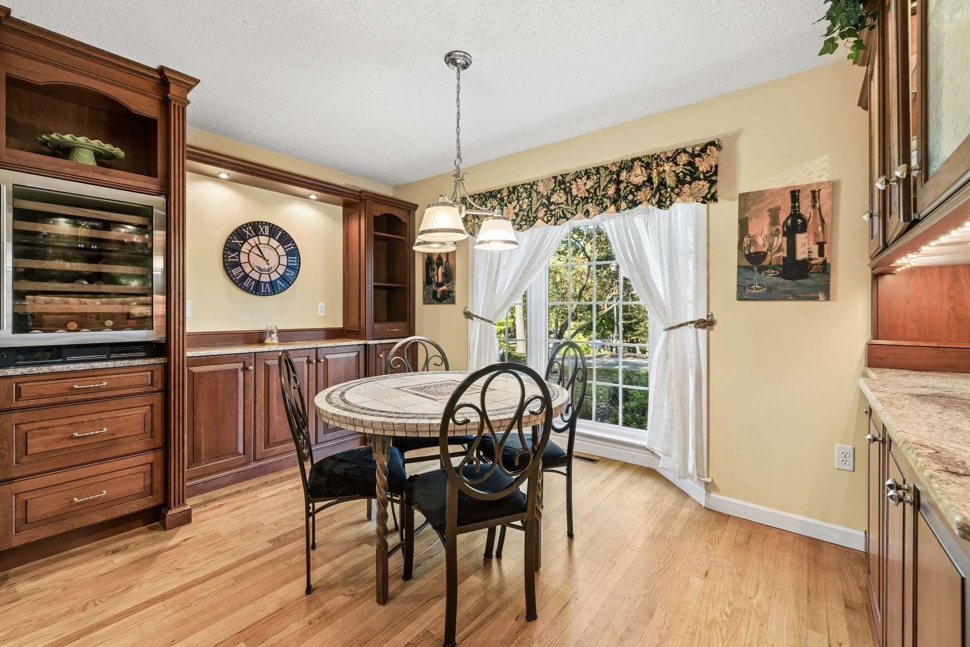 Condominium at 16 Hickory Hill # 16, West Springfield MA 01089, West Springfield, photo 9 of 42