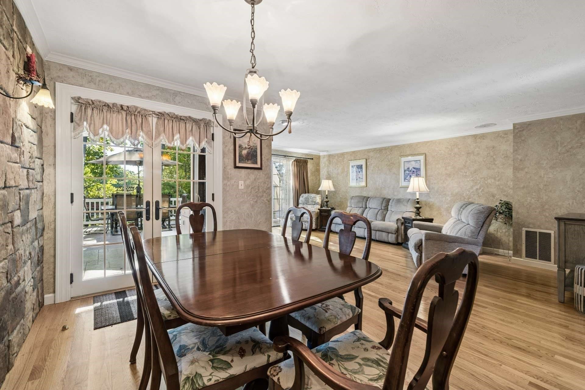 Condominium at 16 Hickory Hill # 16, West Springfield MA 01089, West Springfield, photo 14 of 42