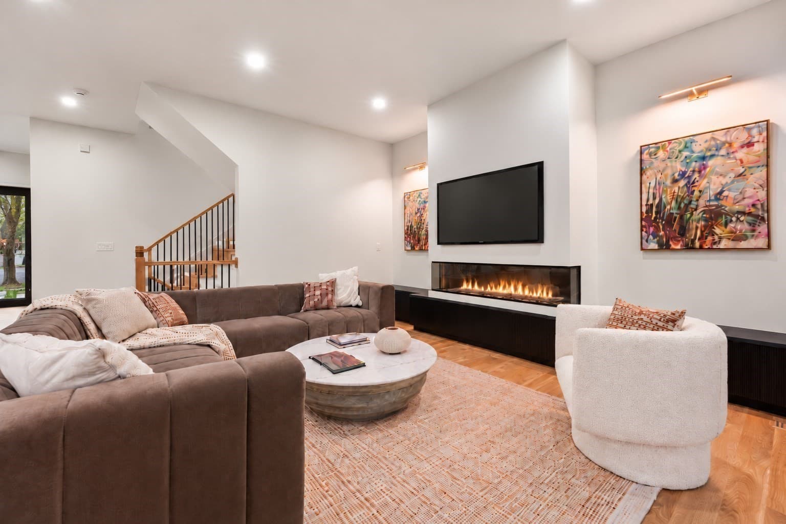 Single Family Residence at 11 Amy Circle, Newton MA 02468, Newton, photo 13 of 42