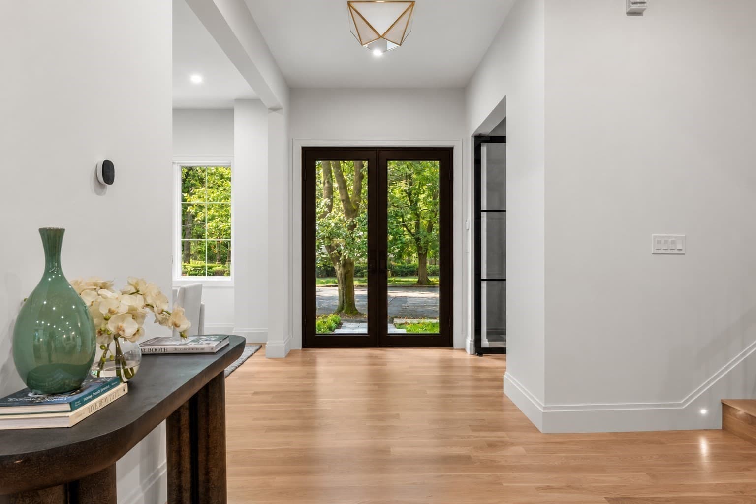 Single Family Residence at 11 Amy Circle, Newton MA 02468, Newton, photo 12 of 42