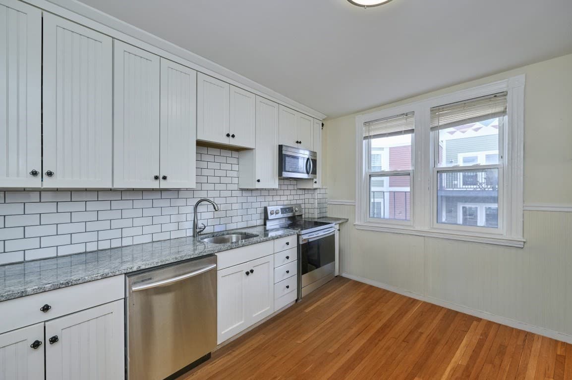 6 Bedford St, Somerville MA 02143