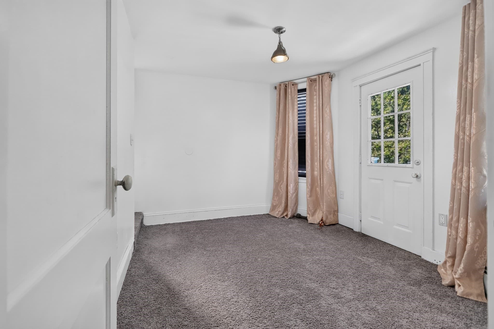 Condominium at 162 Brush Hill Rd # 2, Milton MA 02186, Milton, photo 23 of 30