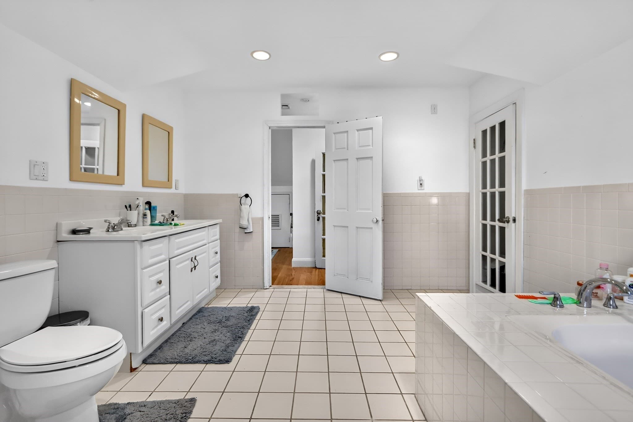 Condominium at 162 Brush Hill Rd # 2, Milton MA 02186, Milton, photo 17 of 30
