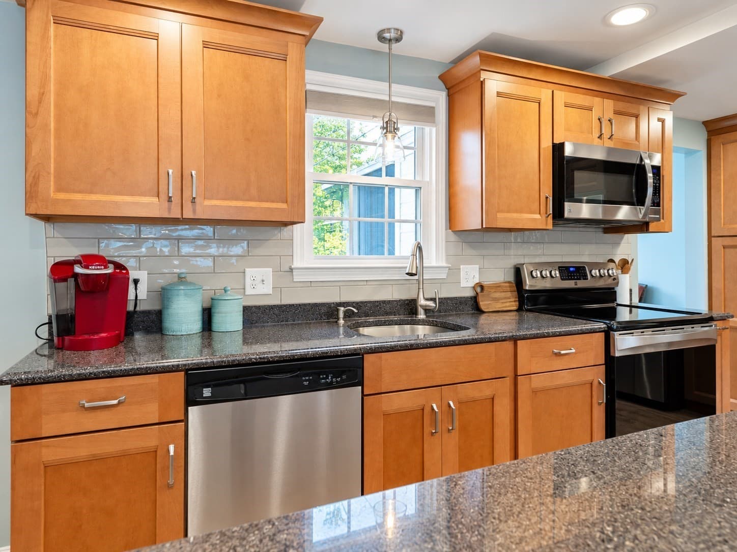 Single Family Residence at 93 Oakland Avenue, Seekonk MA 02771, Seekonk, photo 5 of 35
