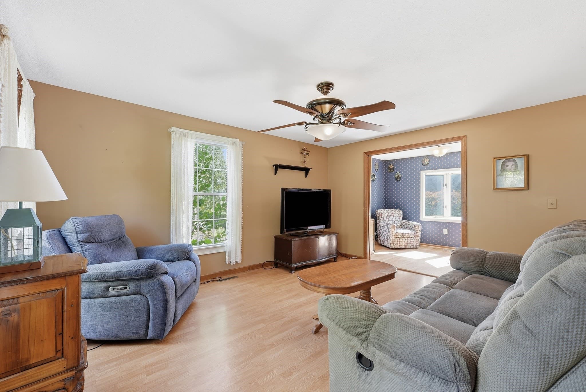 Single Family Residence at 180 Christopher Terrace, West Springfield MA 01089, West Springfield, photo 3 of 42