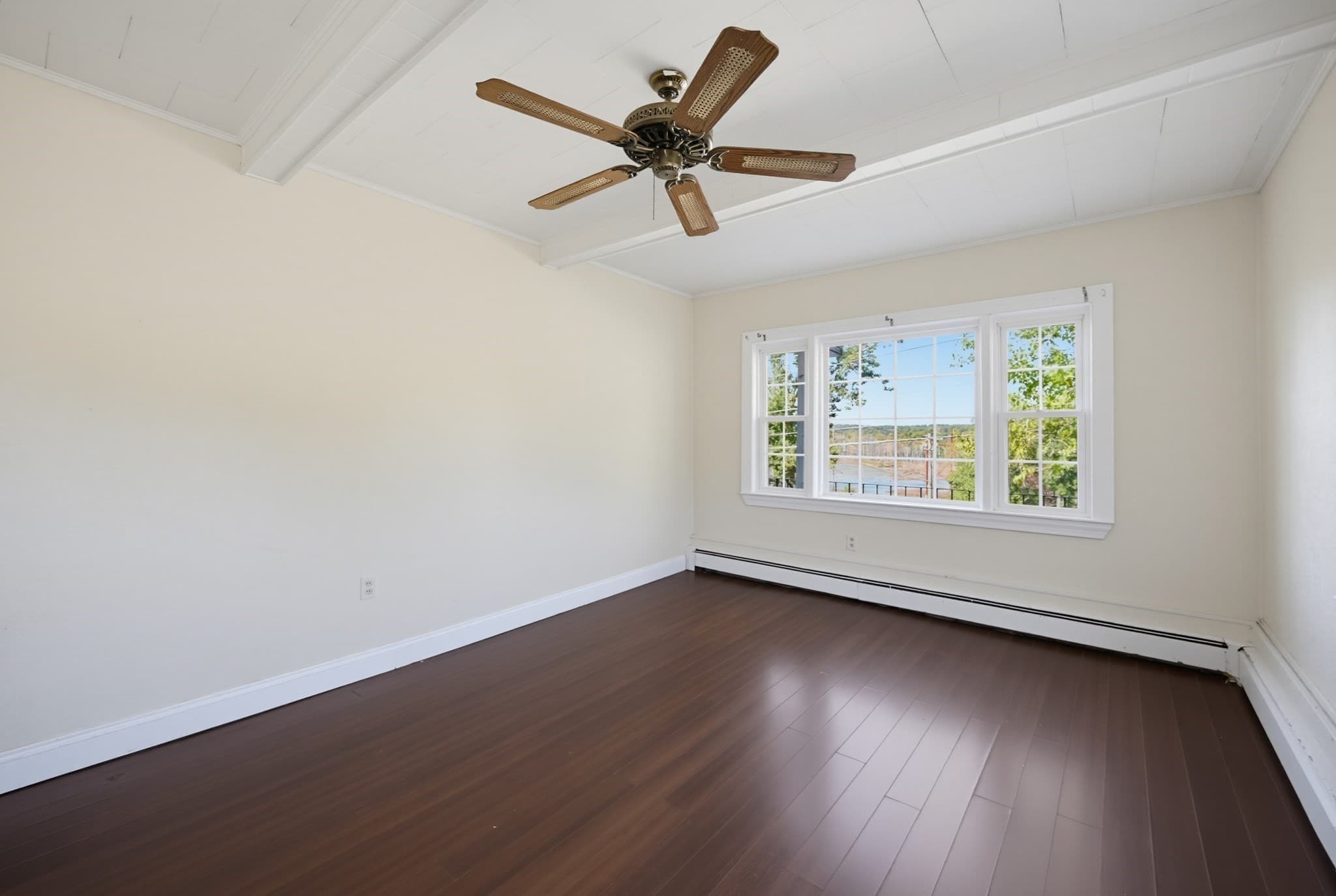 2 Family - 2 Units Up/Down at 258 Washington St., Franklin MA 02038, Franklin, photo 10 of 39