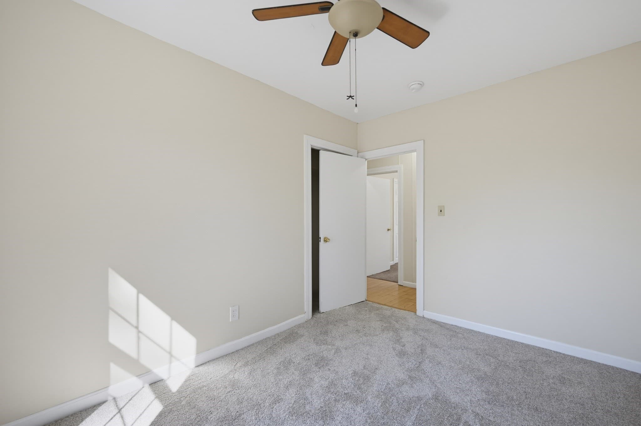 2 Family - 2 Units Up/Down at 258 Washington St., Franklin MA 02038, Franklin, photo 11 of 39