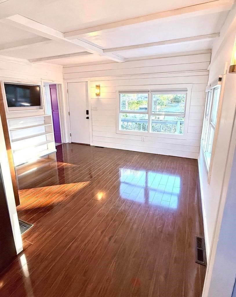 Single Family Residence at 10 Atwater Dr, Falmouth MA 02536, Falmouth, photo 6 of 24