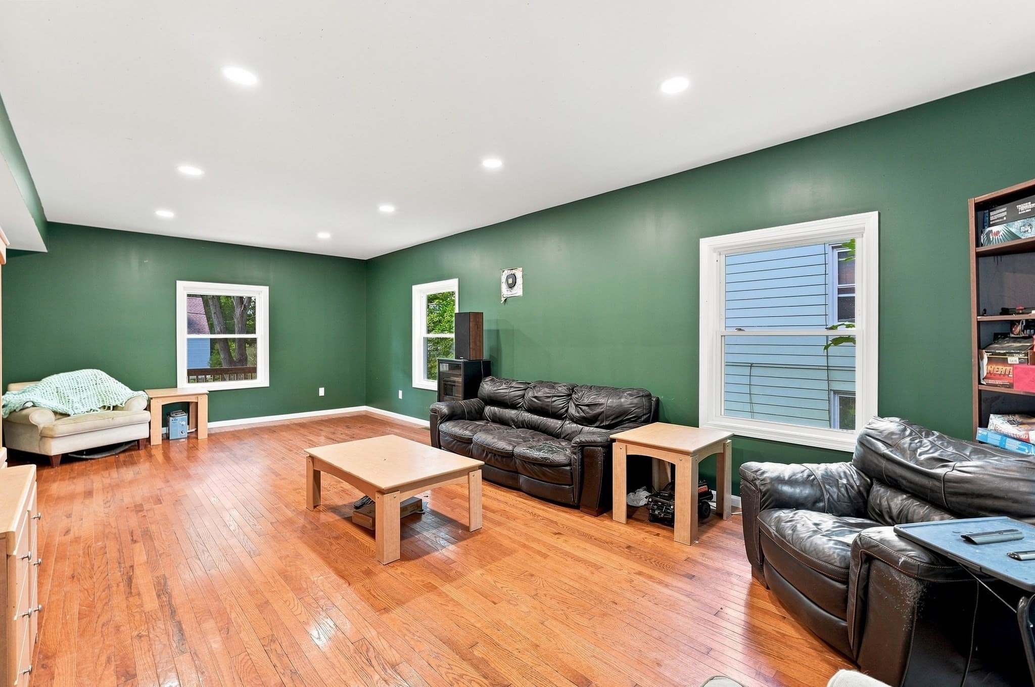 Single Family Residence at 23 Elm Ave, West Springfield MA 01089, West Springfield, photo 10 of 19