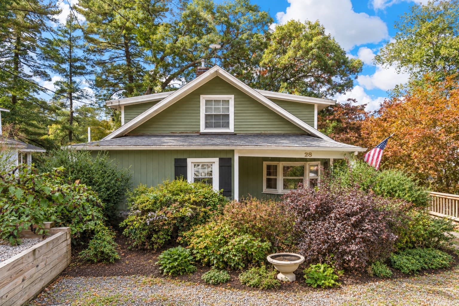 28 Davis Rd, Stow MA 01775