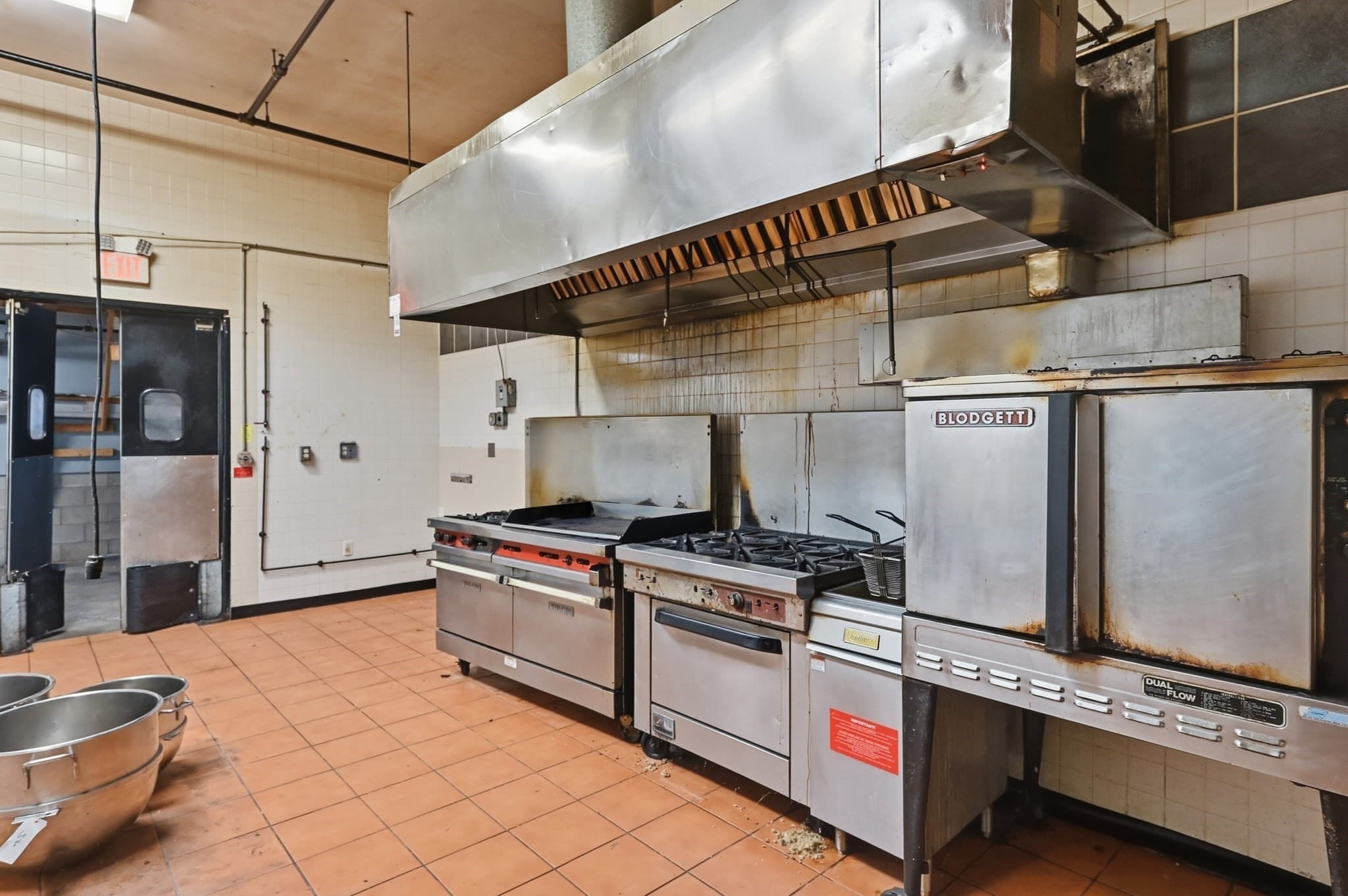 Commercial Sale at 10 S Maple St, Hadley MA 01035, Hadley, photo 9 of 17
