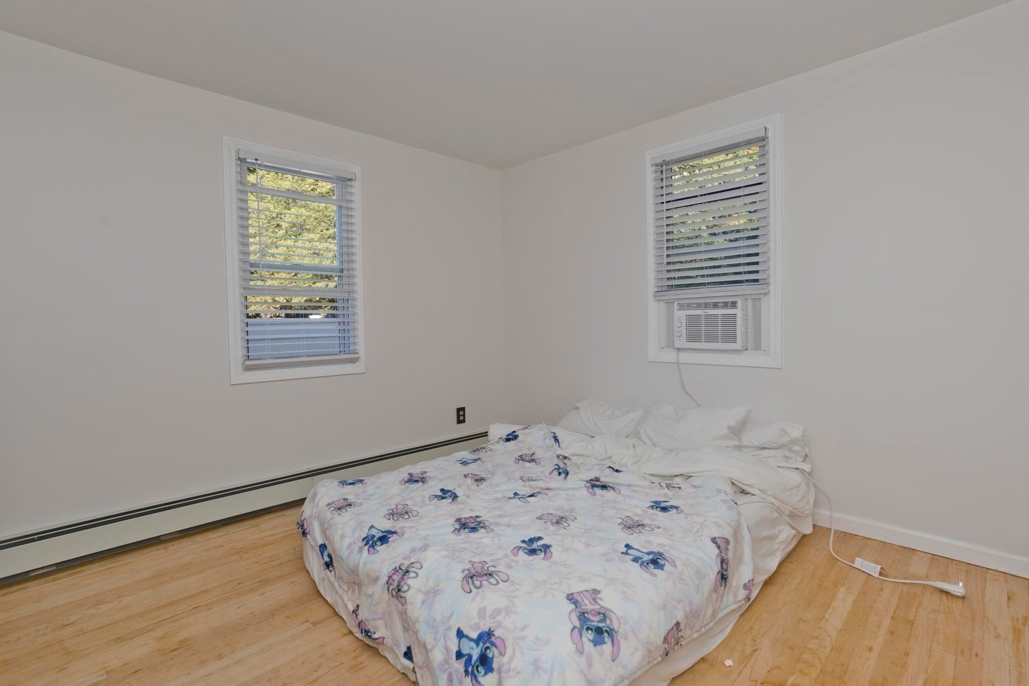 Single Family Residence at 68 Gatewood Rd, Springfield MA 01119, Springfield, photo 16 of 31
