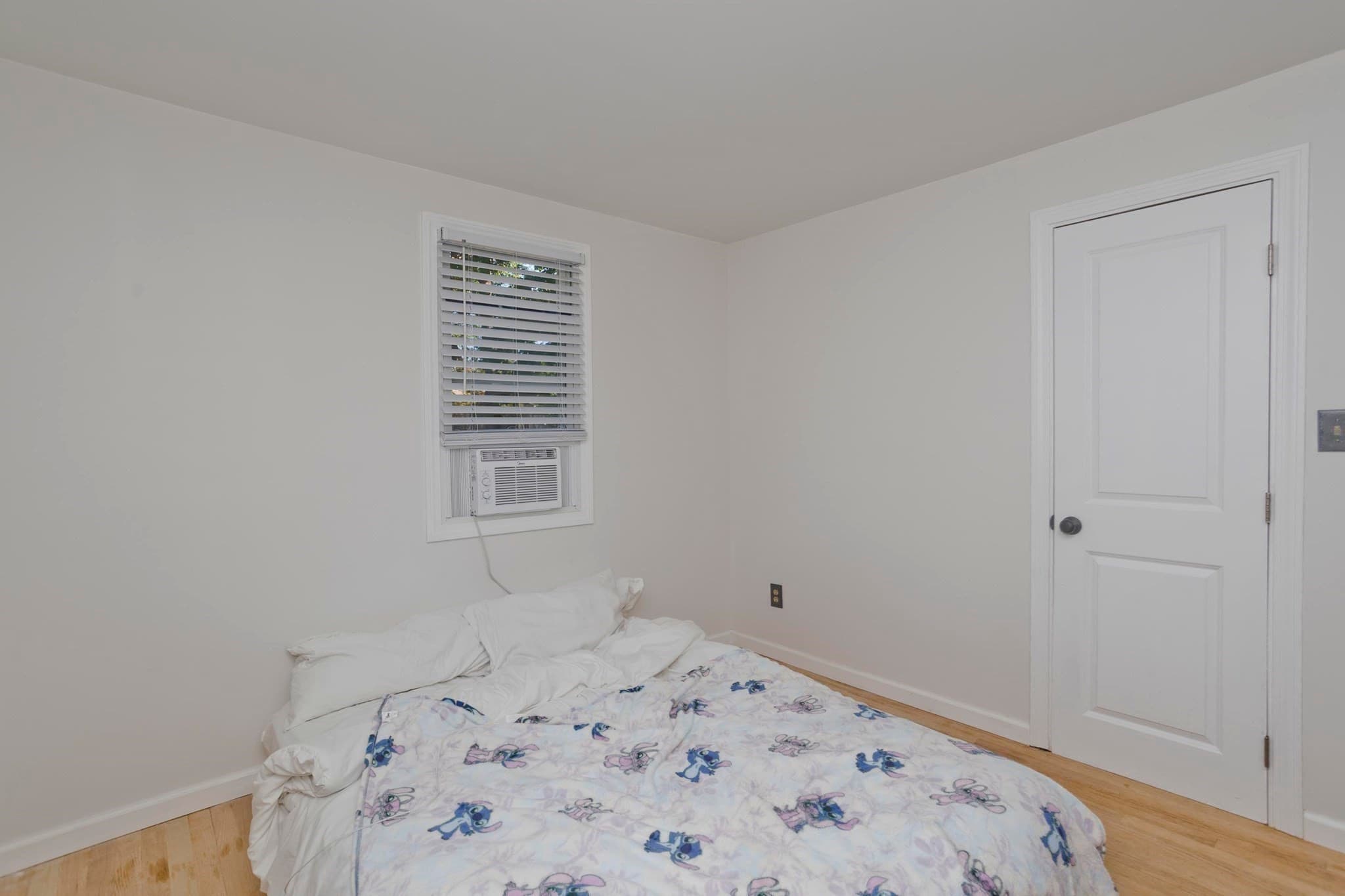 Single Family Residence at 68 Gatewood Rd, Springfield MA 01119, Springfield, photo 15 of 31