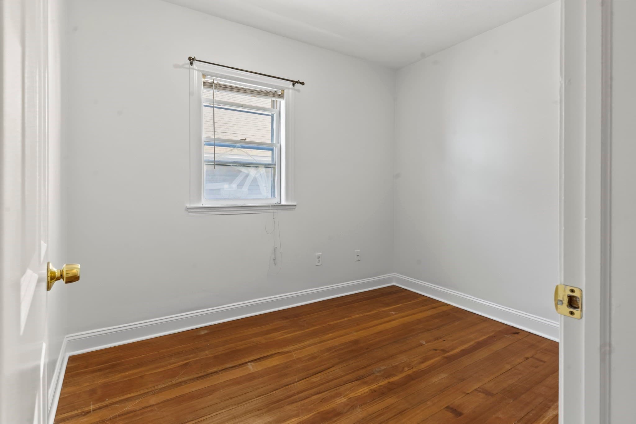 3 Family at 42 Pearl St, Everett MA 02149, Everett, photo 12 of 13