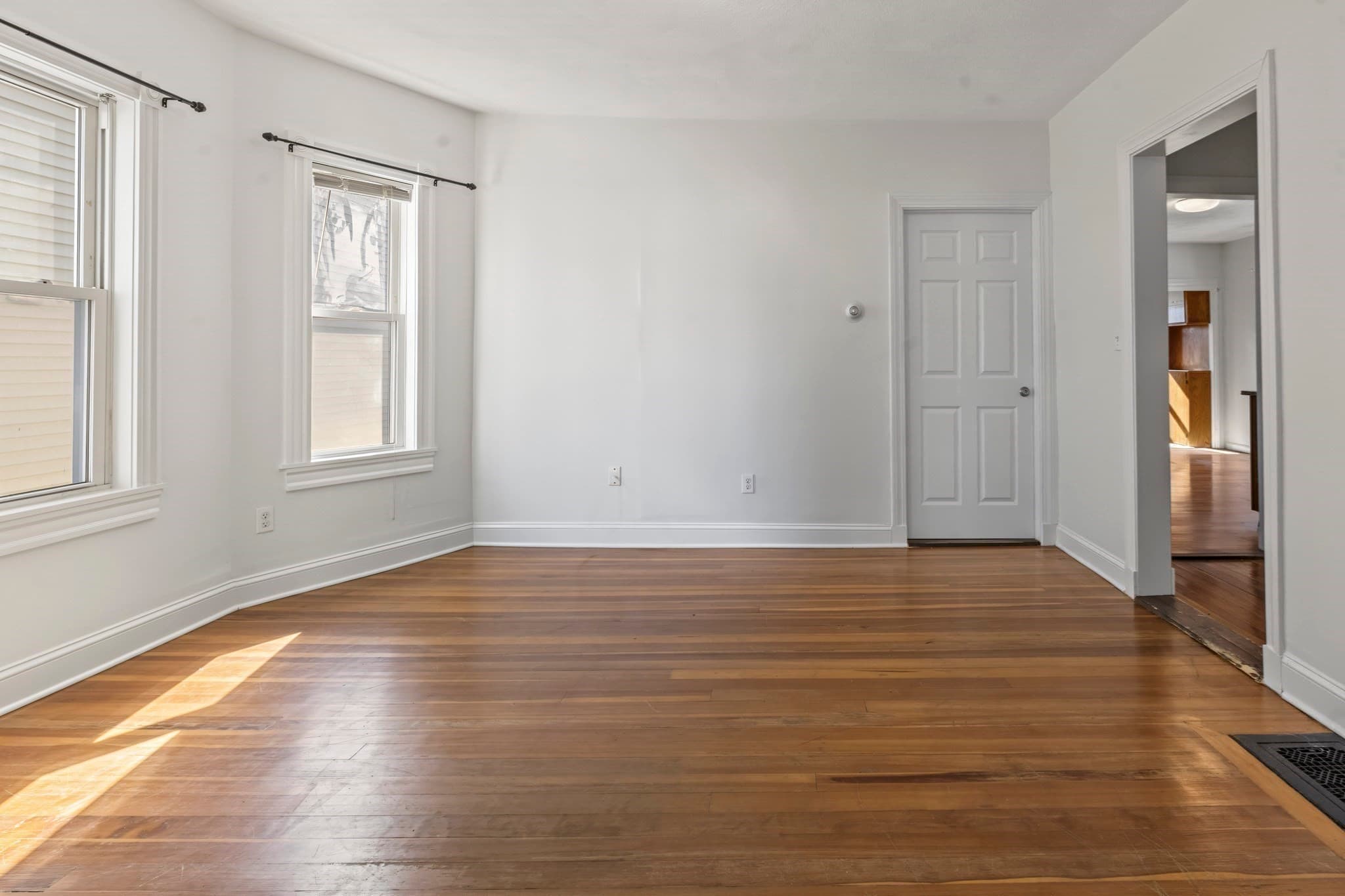 3 Family at 42 Pearl St, Everett MA 02149, Everett, photo 8 of 13