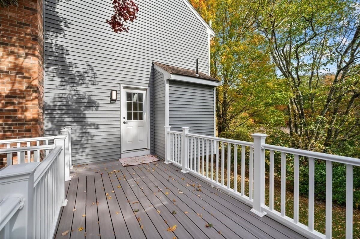 Single Family Residence at 599 Oakhill Ave, Attleboro MA 02703, photo 7 of 42
