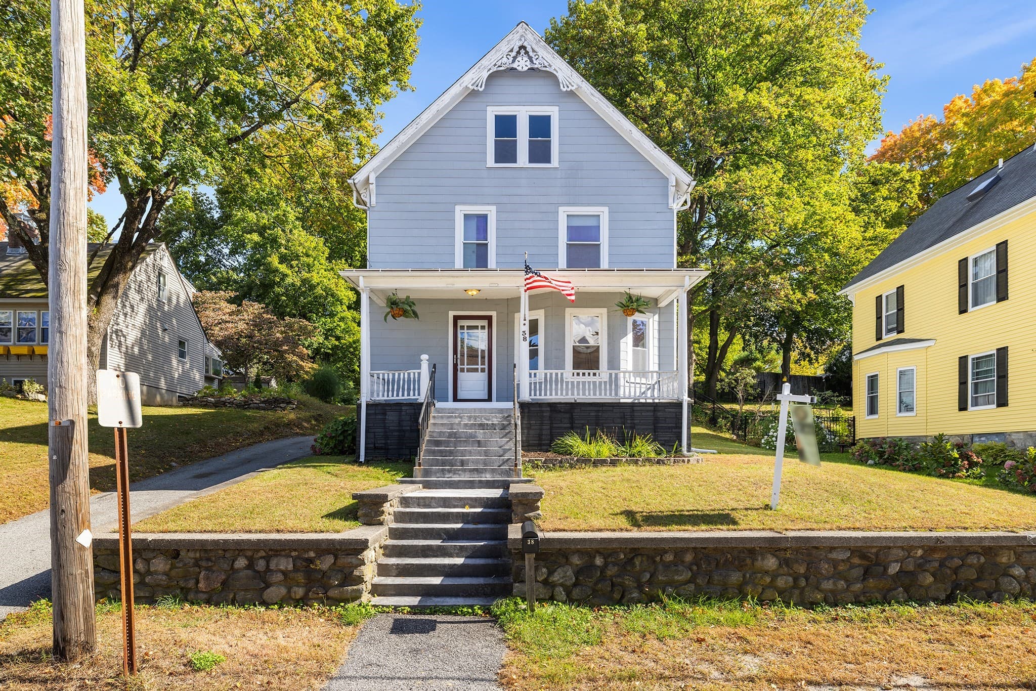 38 Park St, Hudson MA 01749