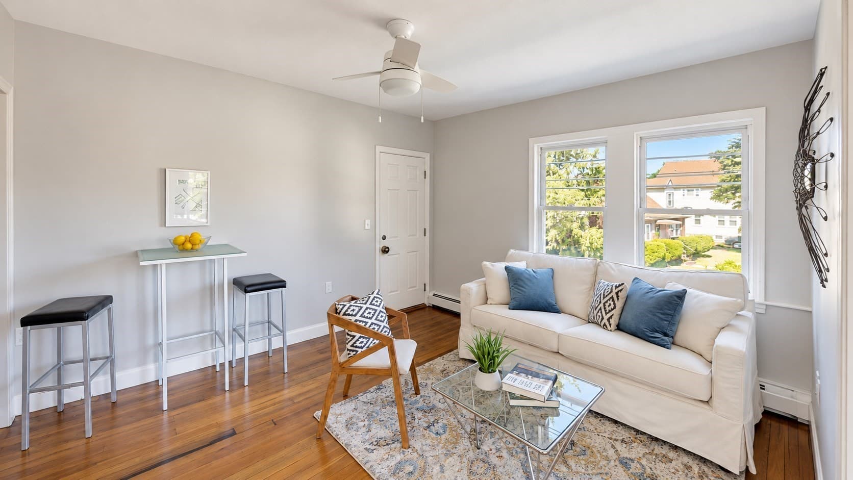 4 Family at 836 Canterbury St, Boston MA 02131, Boston, photo 12 of 16