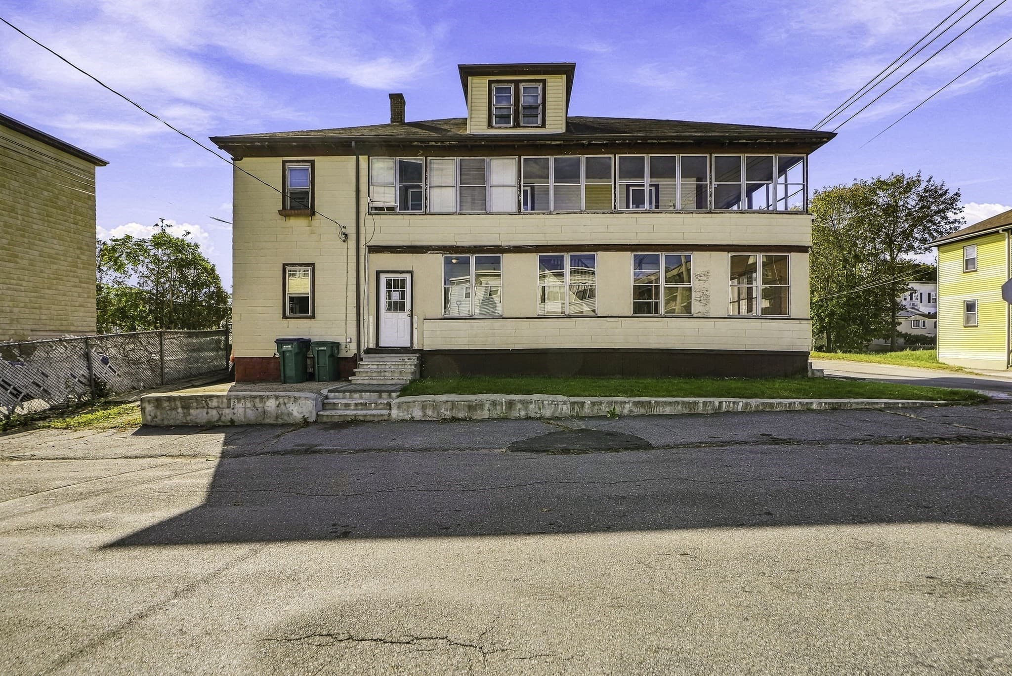 57 Chester St, Fitchburg MA 01420