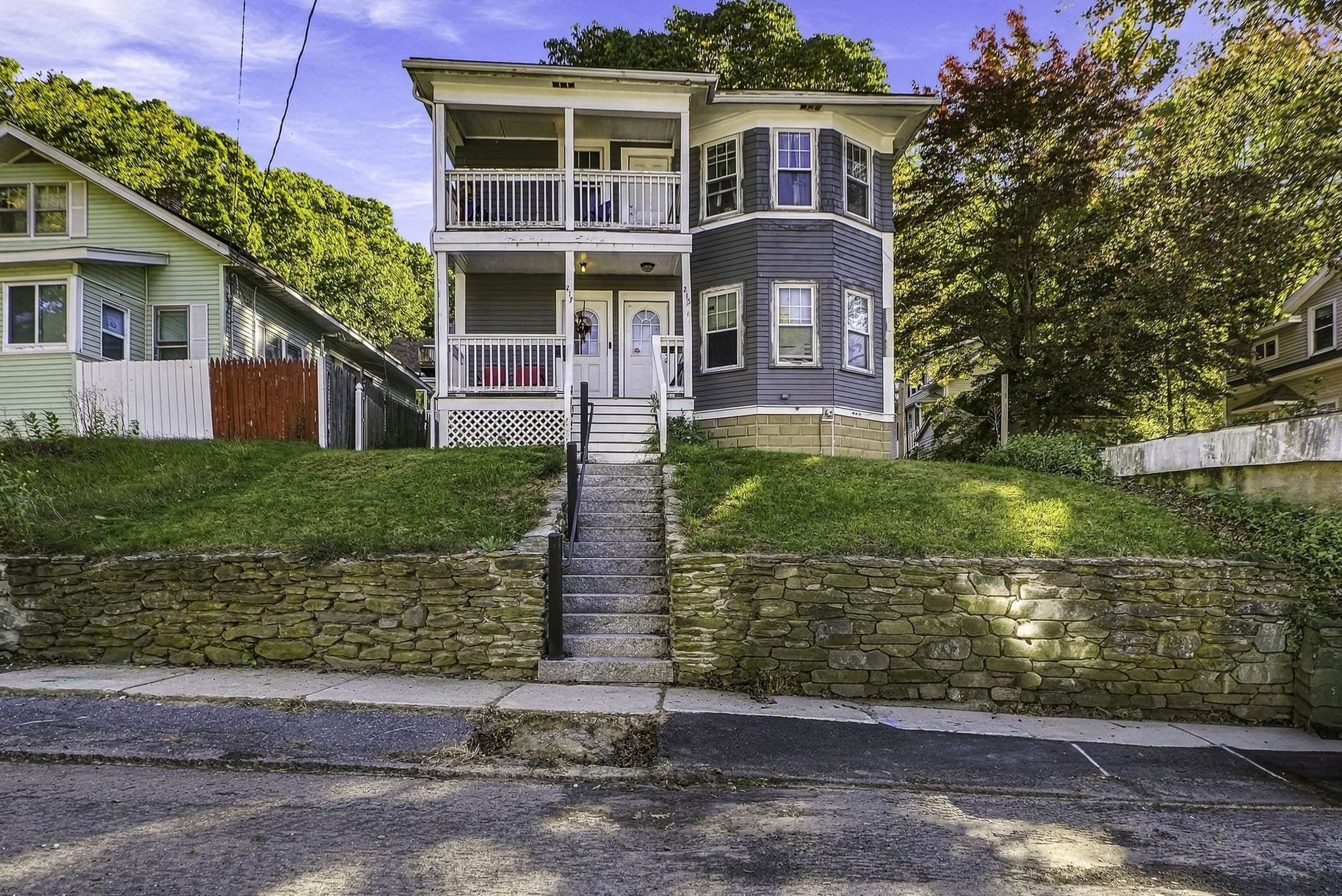 215-217 Marshall St, Fitchburg MA 01420