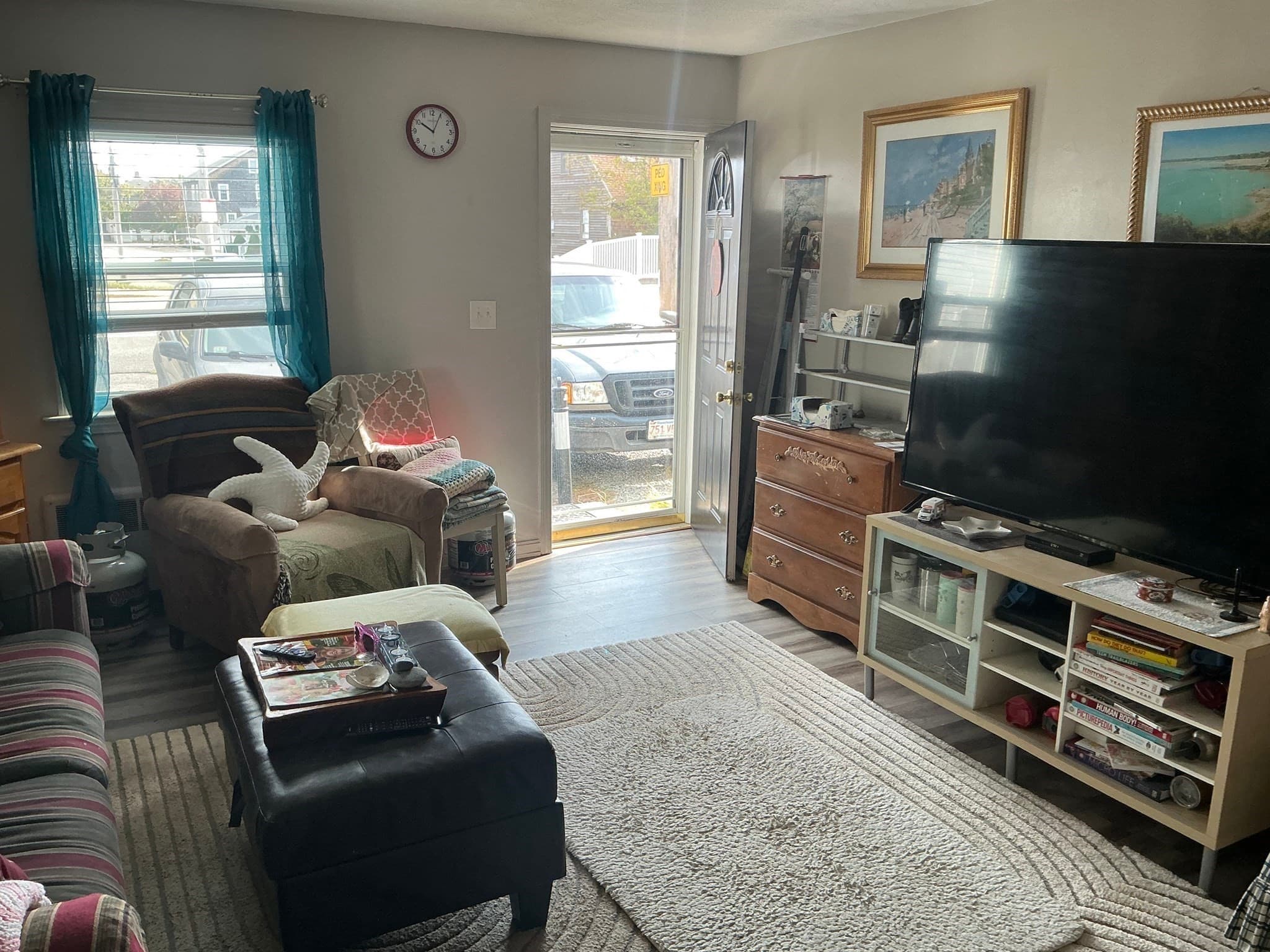 Single Family Residence at 567 Nantasket Ave, Hull MA 02045, Hull, photo 4 of 13
