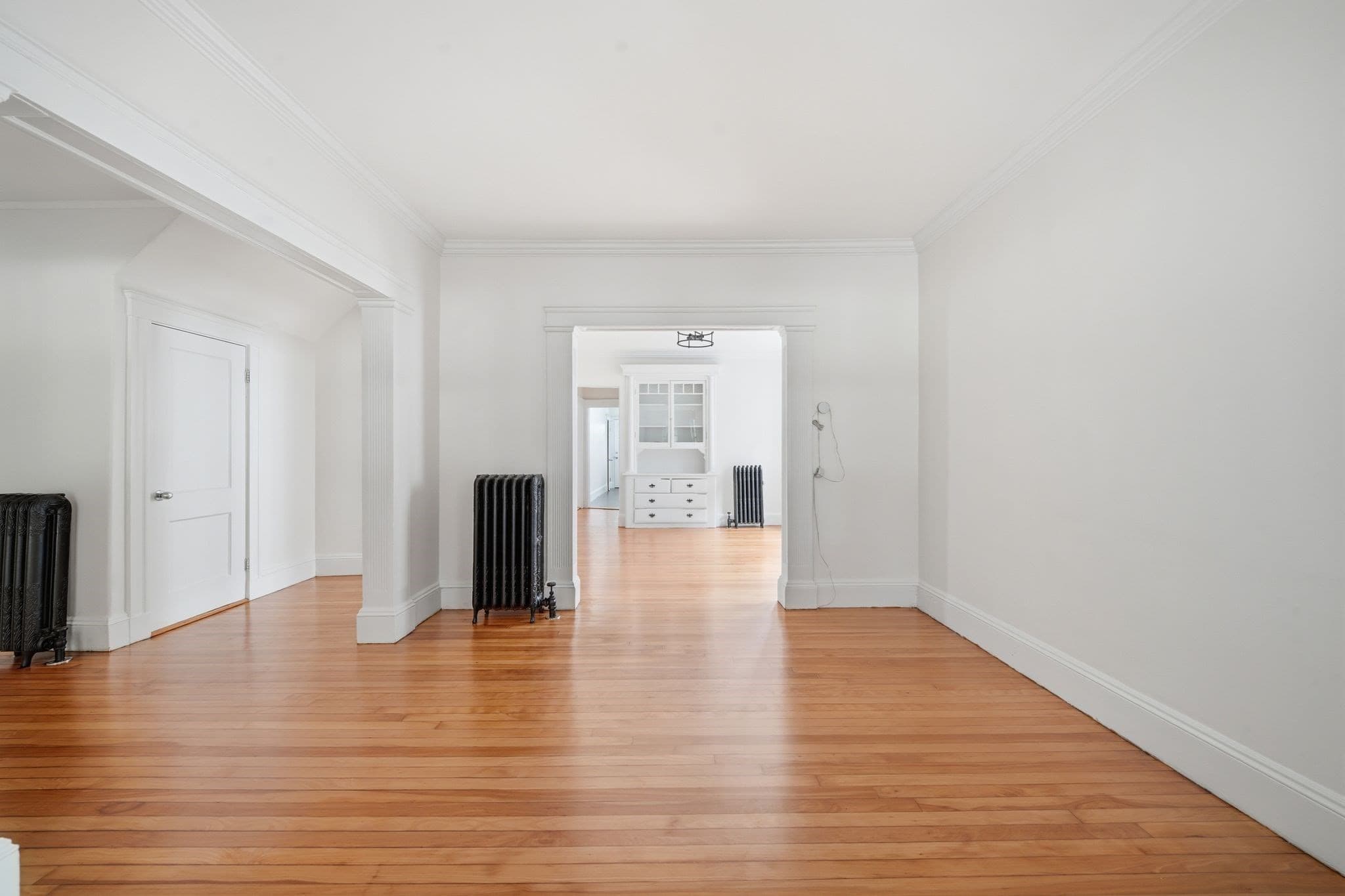 2 Family - 2 Units Up/Down at 303 Alewife Brook Pkwy, Somerville MA 02144, Somerville, photo 15 of 38