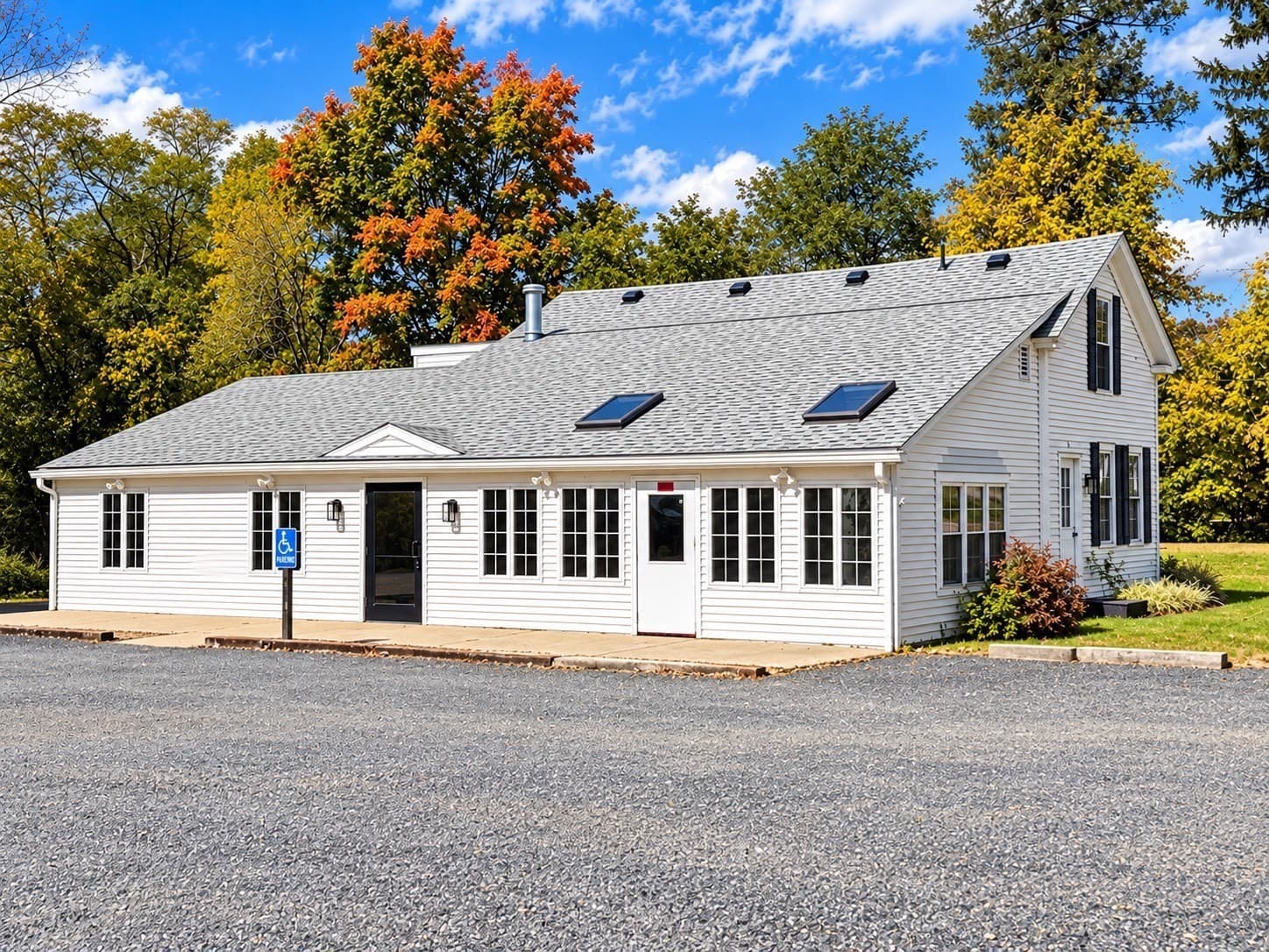 26 Sturbridge Road, Brimfield MA 01010