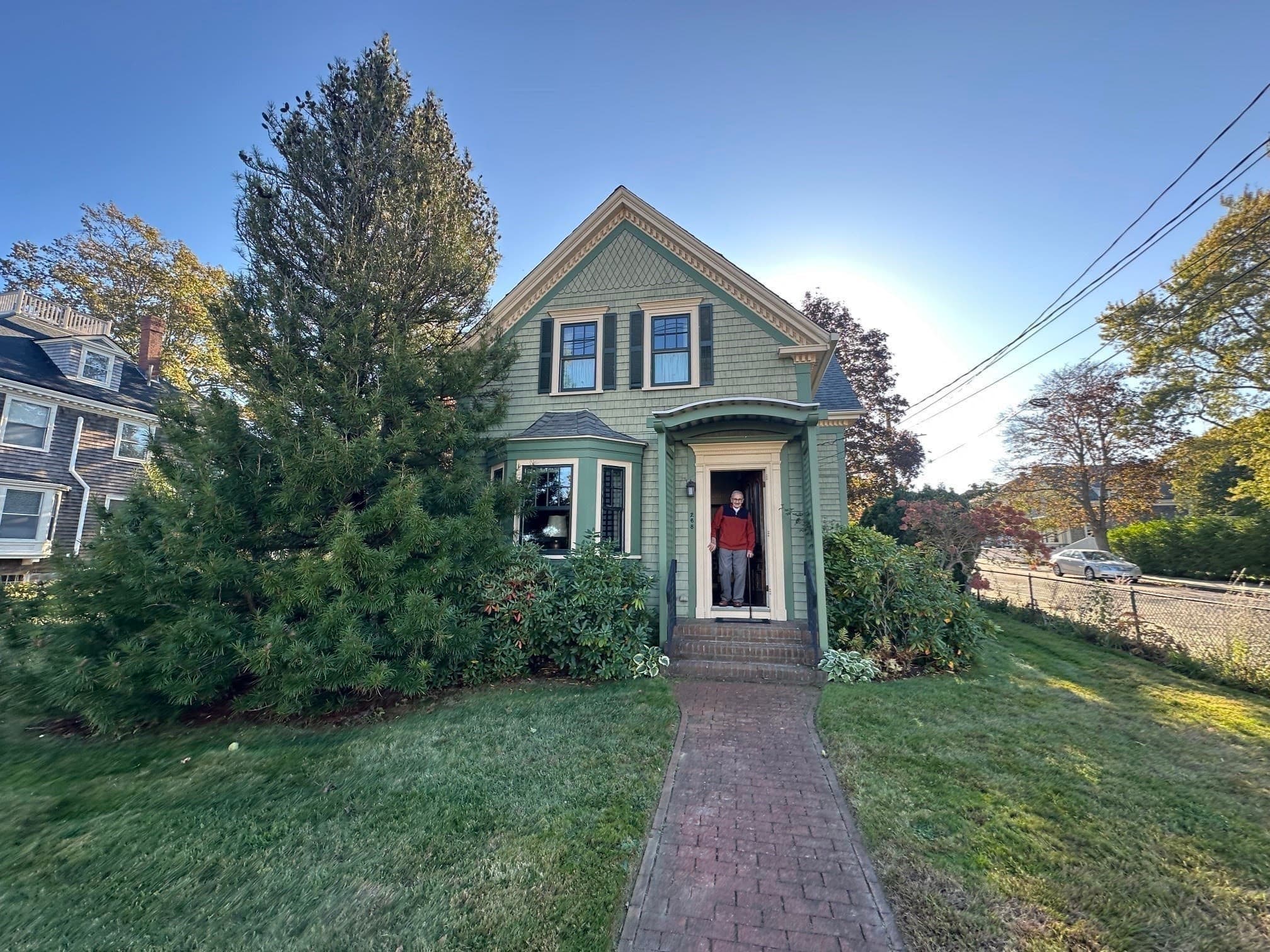 Single Family Residence at 268 Court, Plymouth MA 02360, Plymouth, photo 3 of 34
