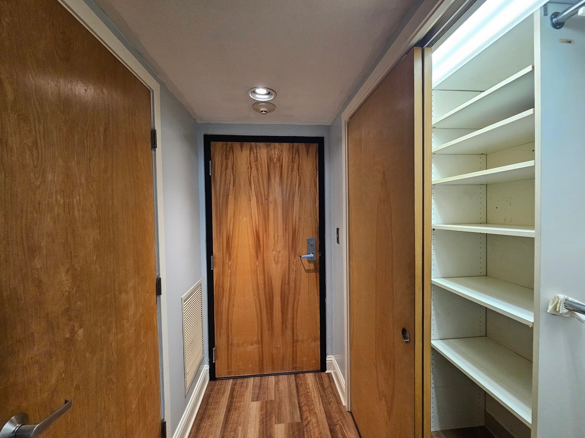 Condominium at 147 Centre # 208, Brockton MA 02301, Brockton, photo 3 of 24