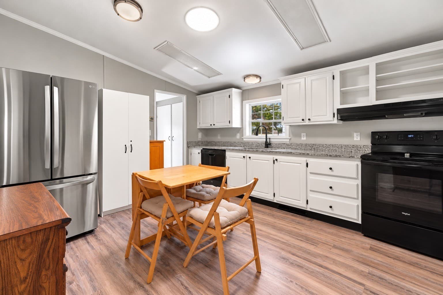 Mobile Home at 16 Lilac Ln, Belmont NH 03220, Belmont, photo 13 of 35