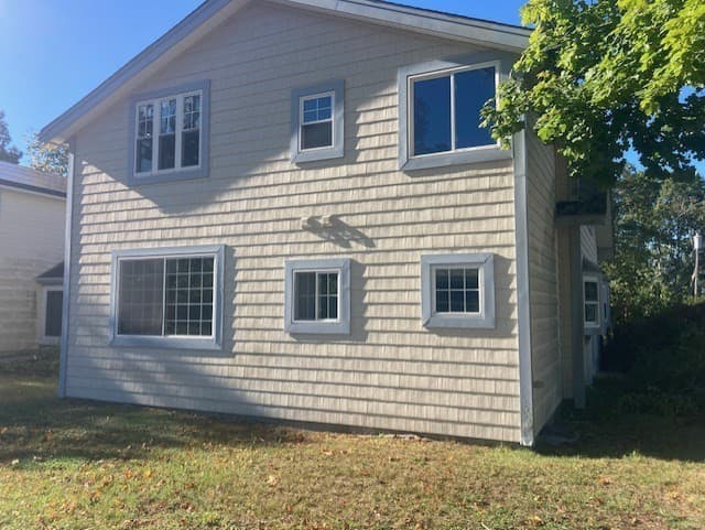 Single Family Residence at 32 Chestnut St., Wareham MA 02571, Wareham, photo 2 of 17