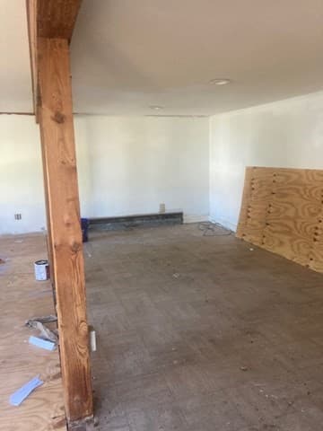 Single Family Residence at 32 Chestnut St., Wareham MA 02571, Wareham, photo 8 of 17