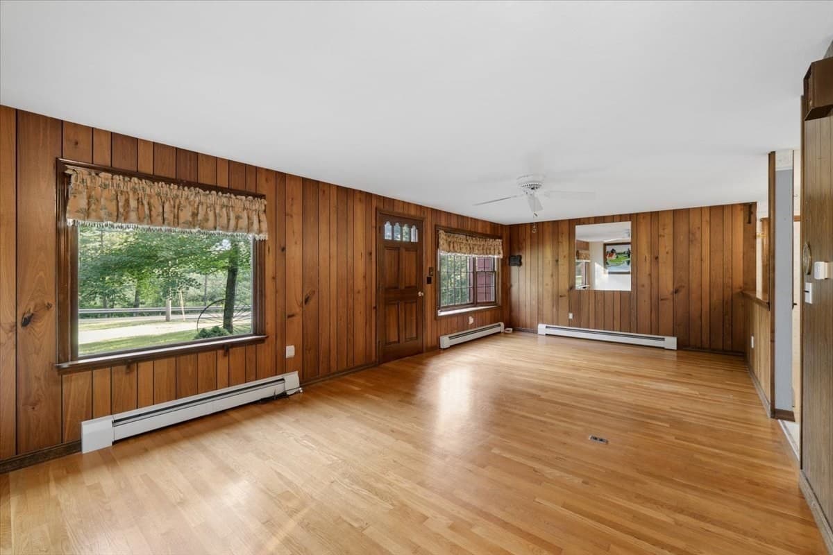 Single Family Residence at 14 Concord Rd, Westford MA 01886, Westford, photo 9 of 38