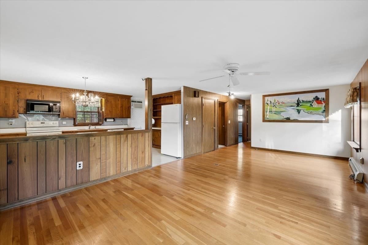 Single Family Residence at 14 Concord Rd, Westford MA 01886, Westford, photo 10 of 38