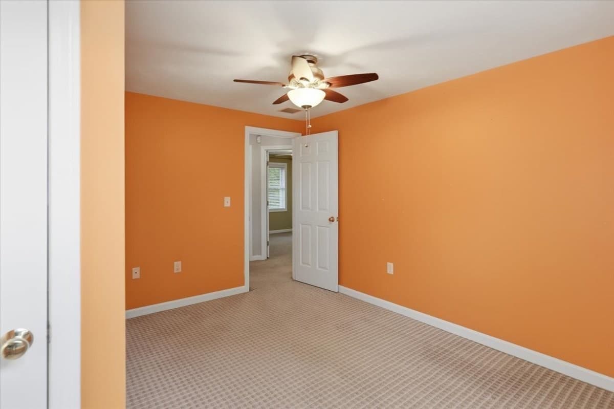Single Family Residence at 319 Oak St, Swansea MA 02777, Swansea, photo 19 of 35