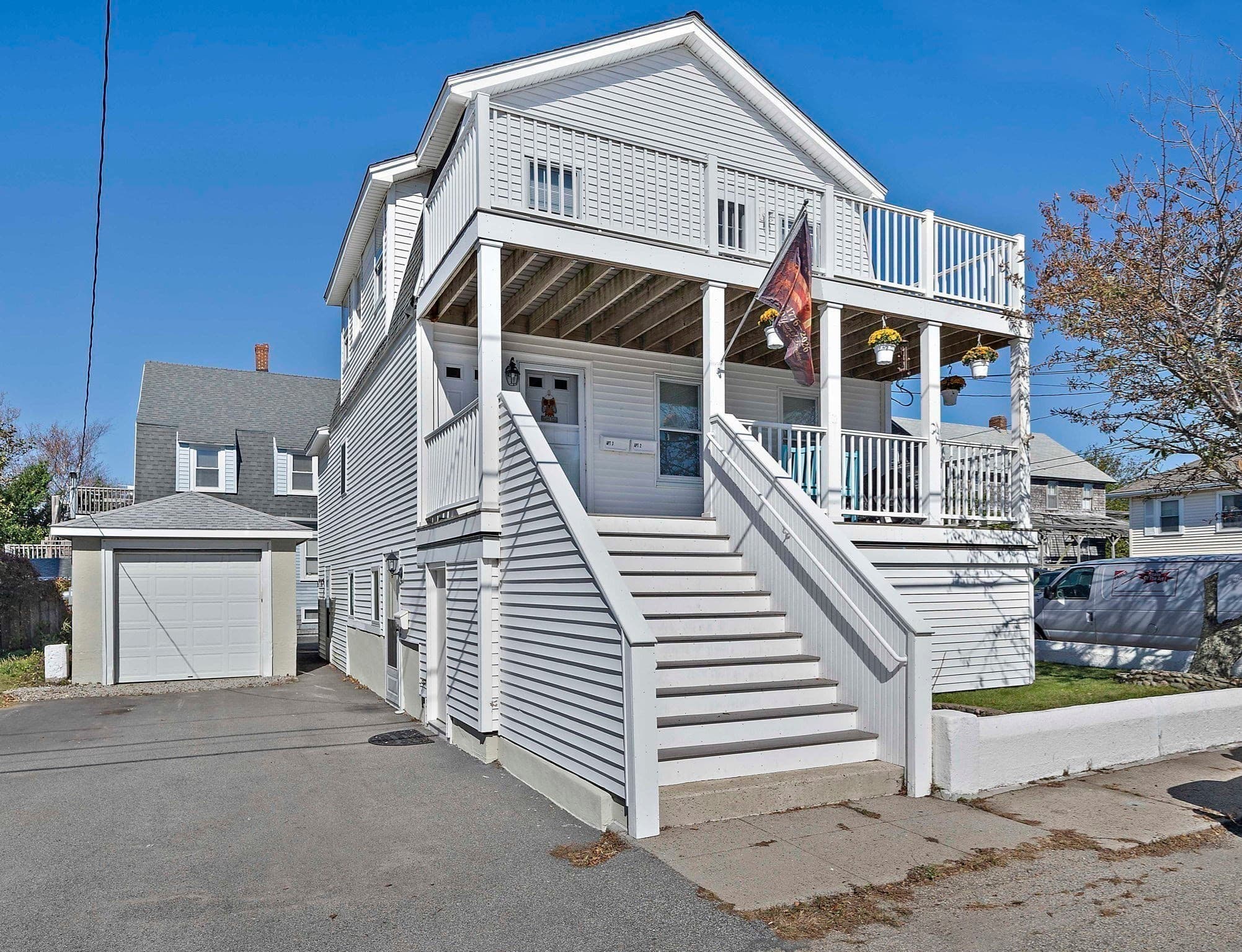 3 Family at 7 Malta St, Hull MA 02045, Hull, photo 2 of 42