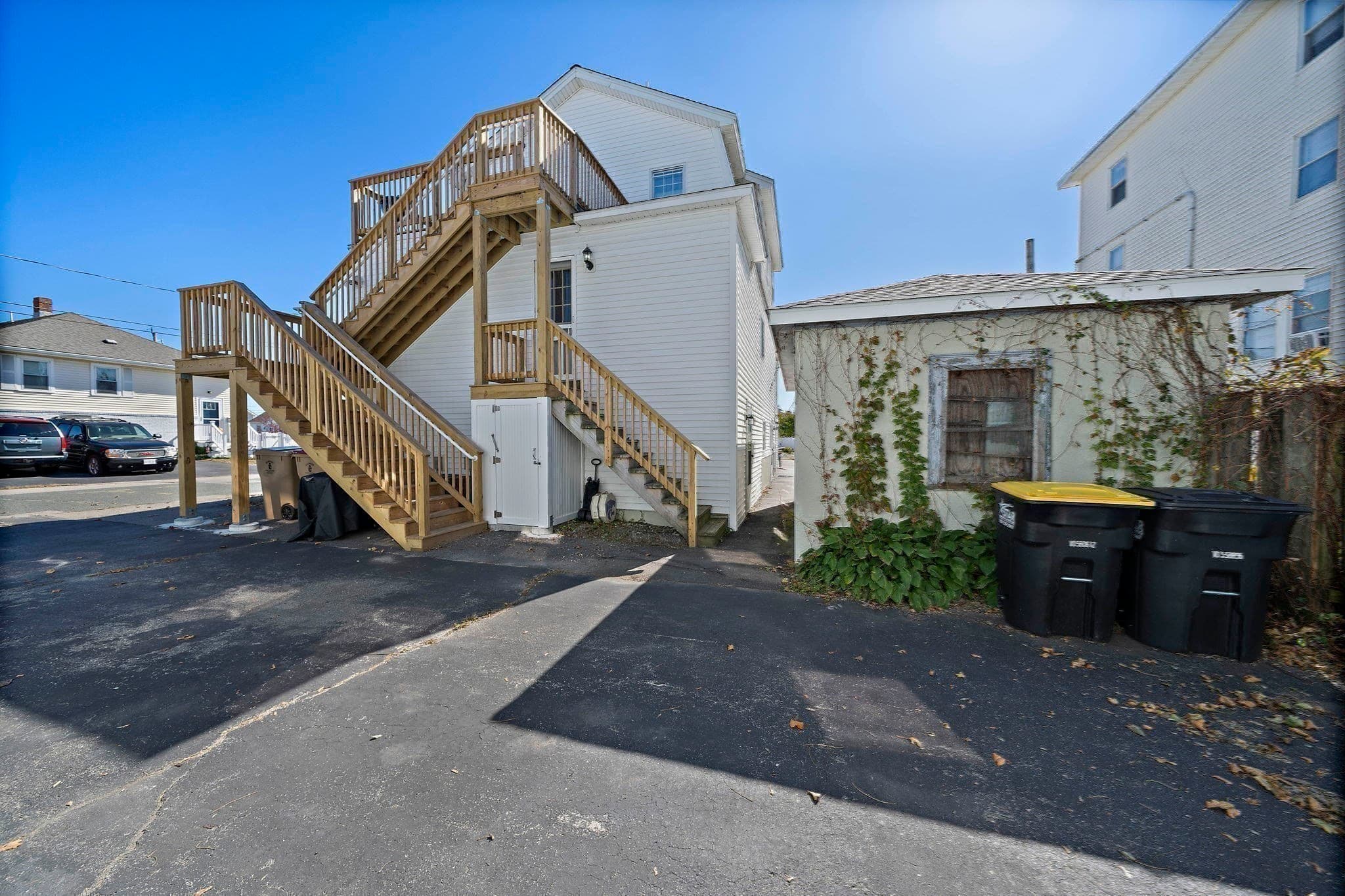 3 Family at 7 Malta St, Hull MA 02045, Hull, photo 36 of 42