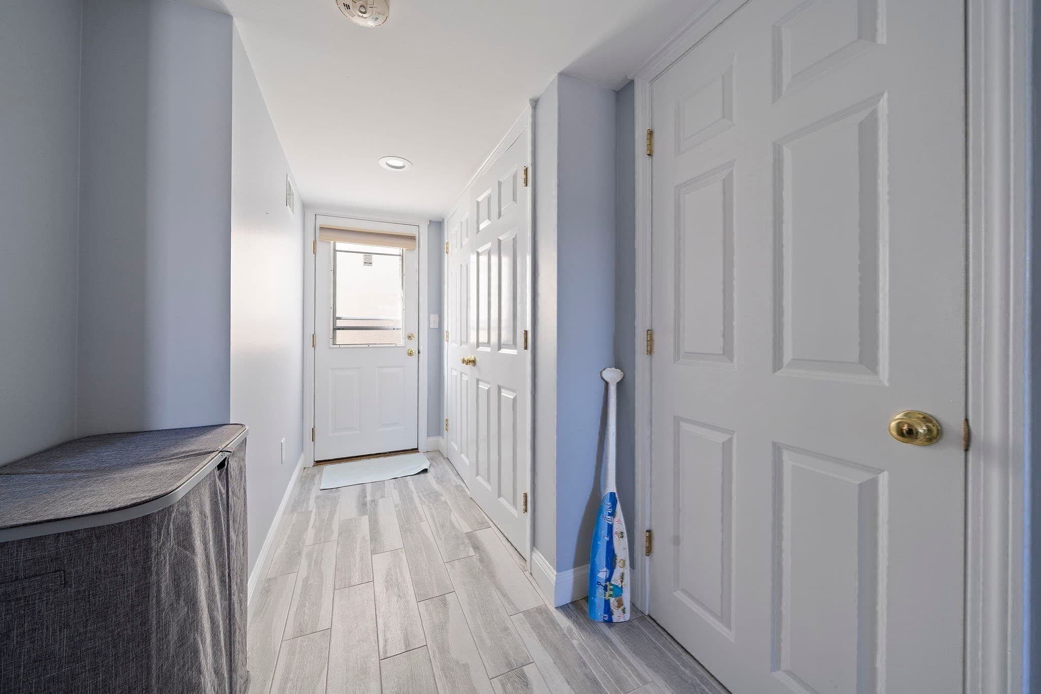 3 Family at 7 Malta St, Hull MA 02045, Hull, photo 20 of 42