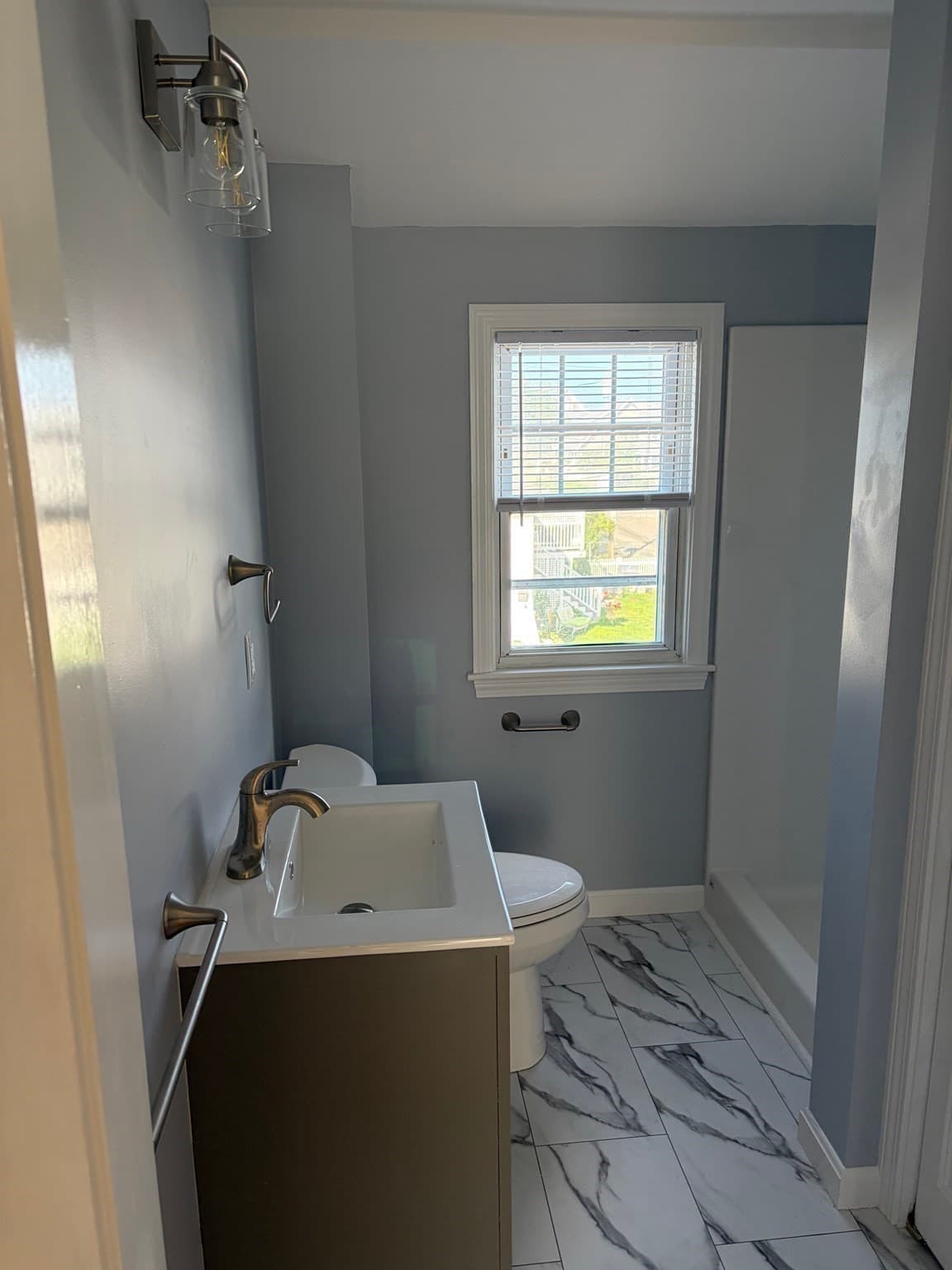 3 Family at 7 Malta St, Hull MA 02045, Hull, photo 39 of 42