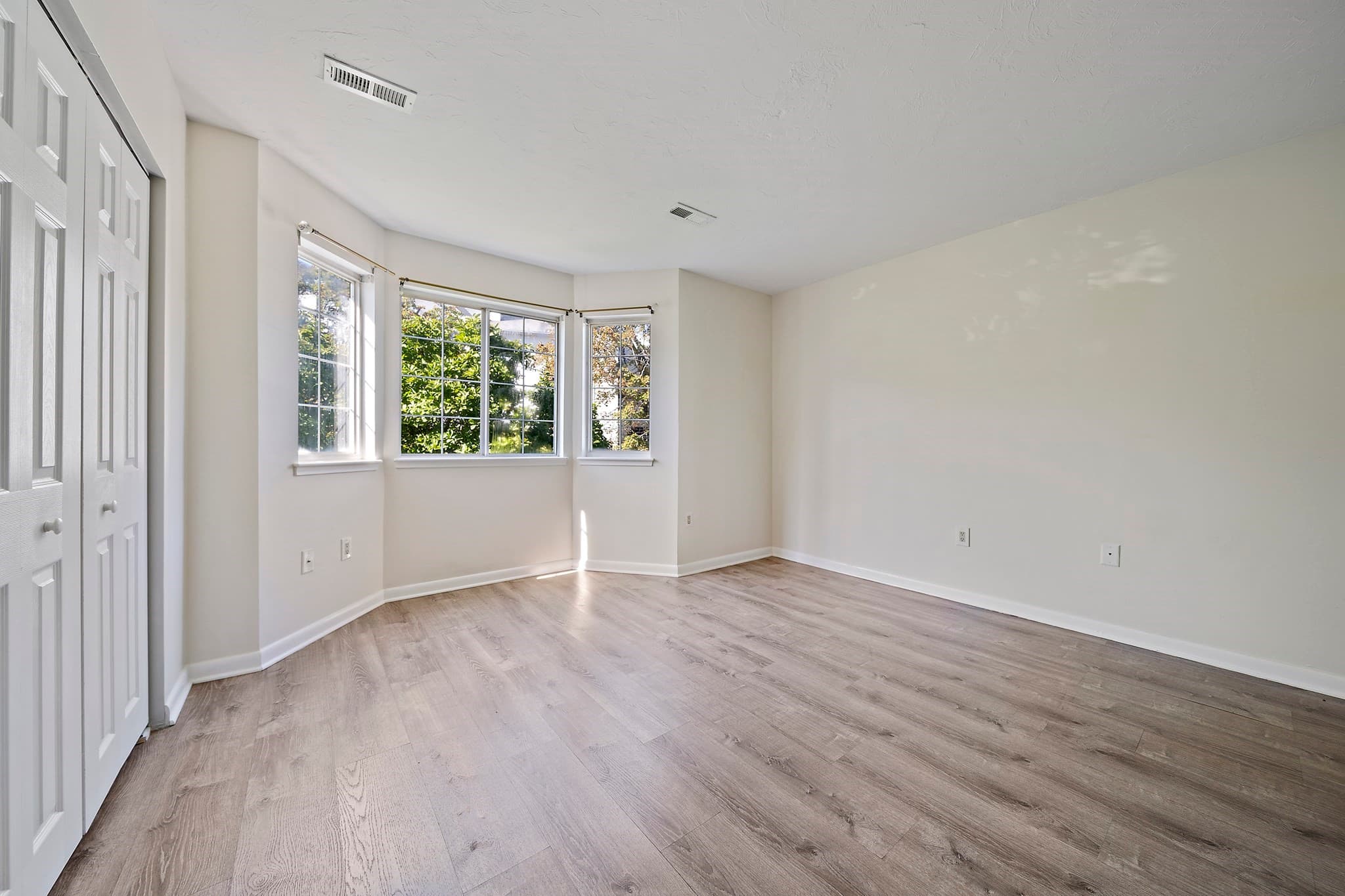 Condominium at 117 Tall Oaks Dr # H, Weymouth MA 02190, Weymouth, photo 11 of 21