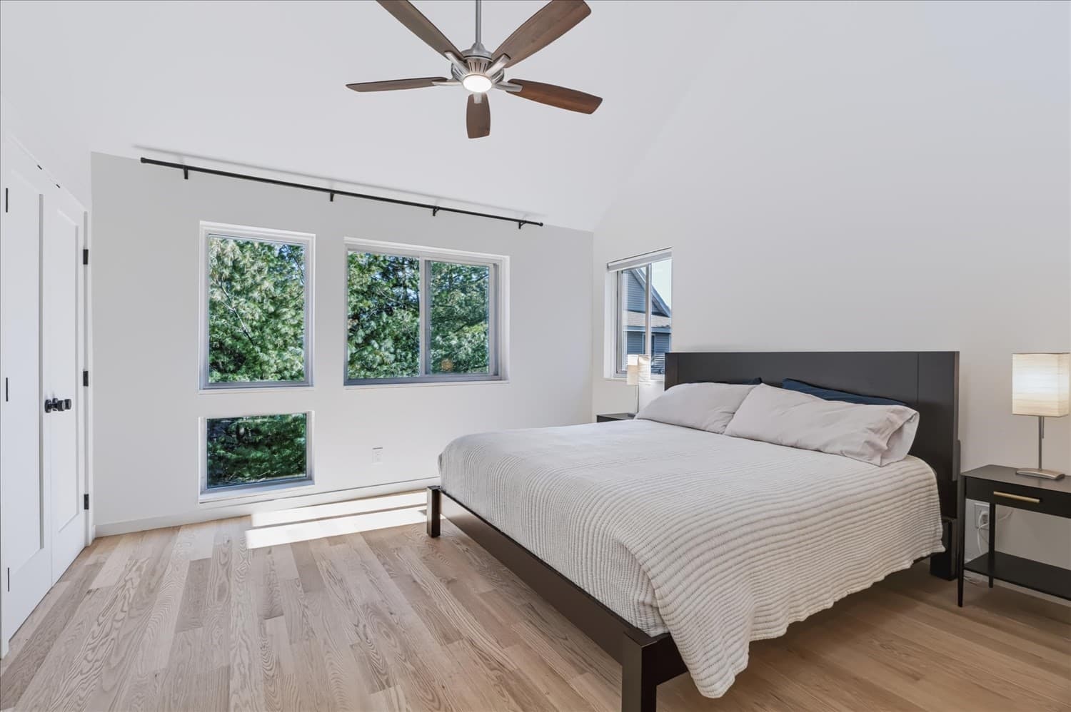Condominium at 20 Ship Ave # 38, Medford MA 02155, Medford, photo 15 of 33
