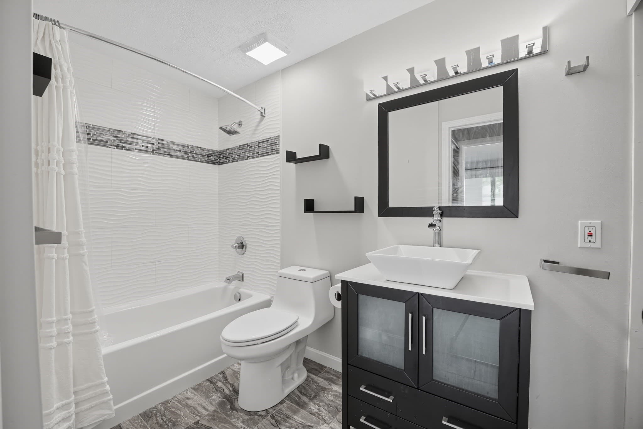 Condominium at 14 Walden Drive # 8, Natick MA 01760, Natick, photo 12 of 16